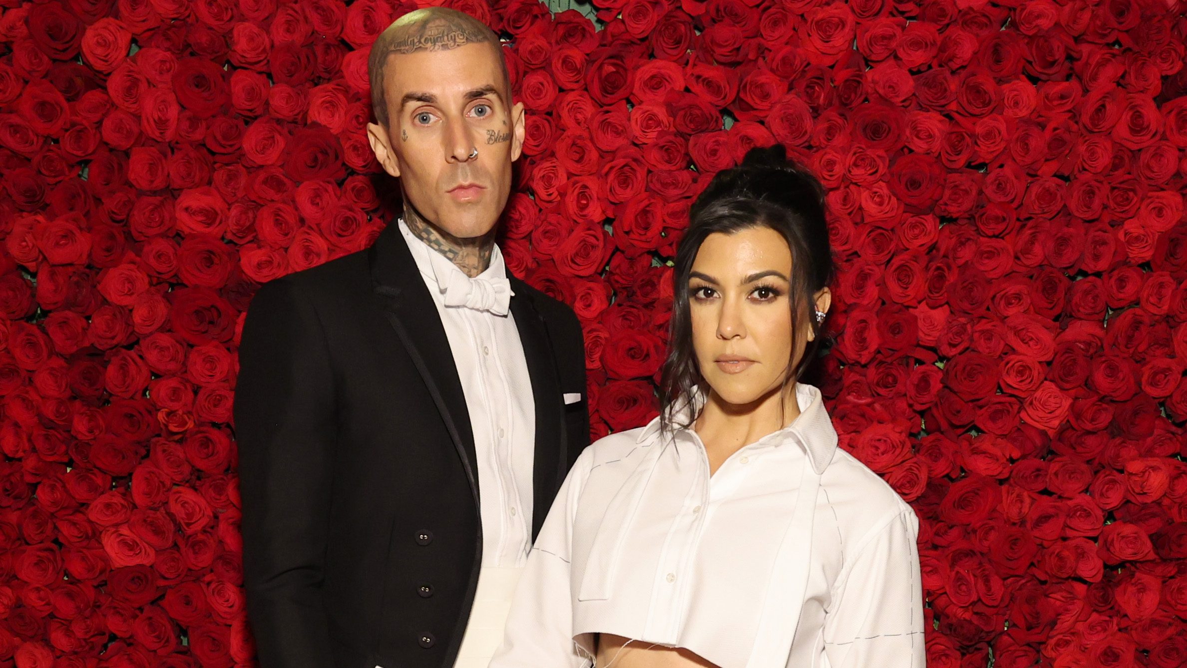 Kourtney Kardashian és Travis Barker összeházasodtak