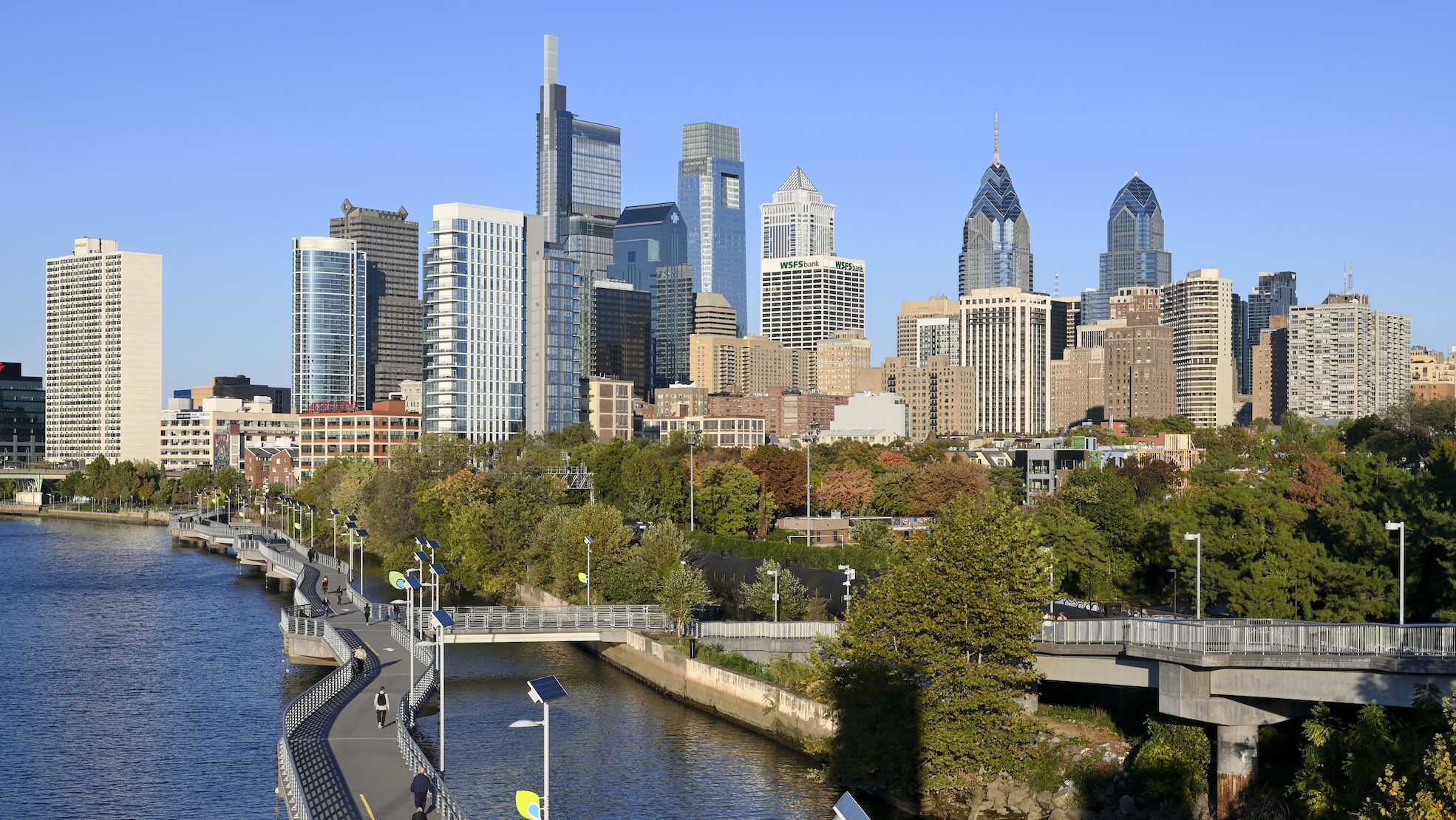 Lövöldözés Philadelphiában: három halott, tizenhárom sebesült