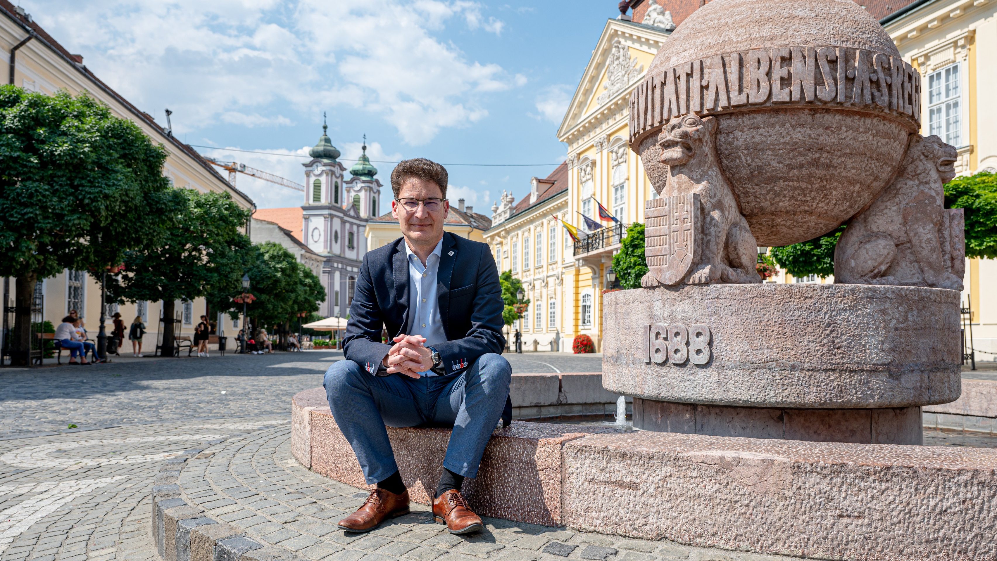 Cser-Palkovics András: Elvárható lett volna, hogy a kormány egyeztet, mielőtt kiveszi az önkormányzatokat a rezsivédelemből