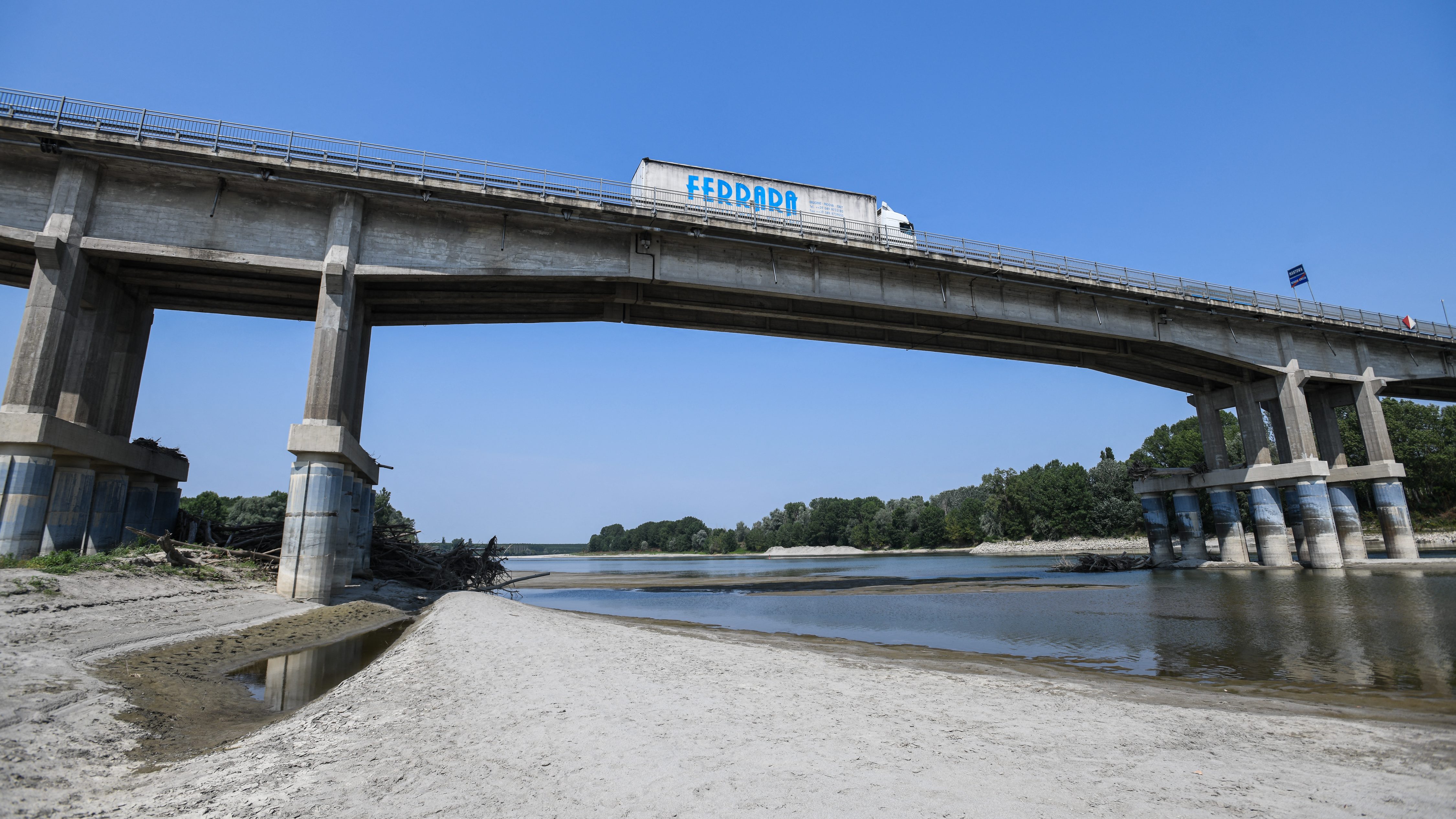 Több tucat településen korlátozzák a vízfogyasztást Olaszországban