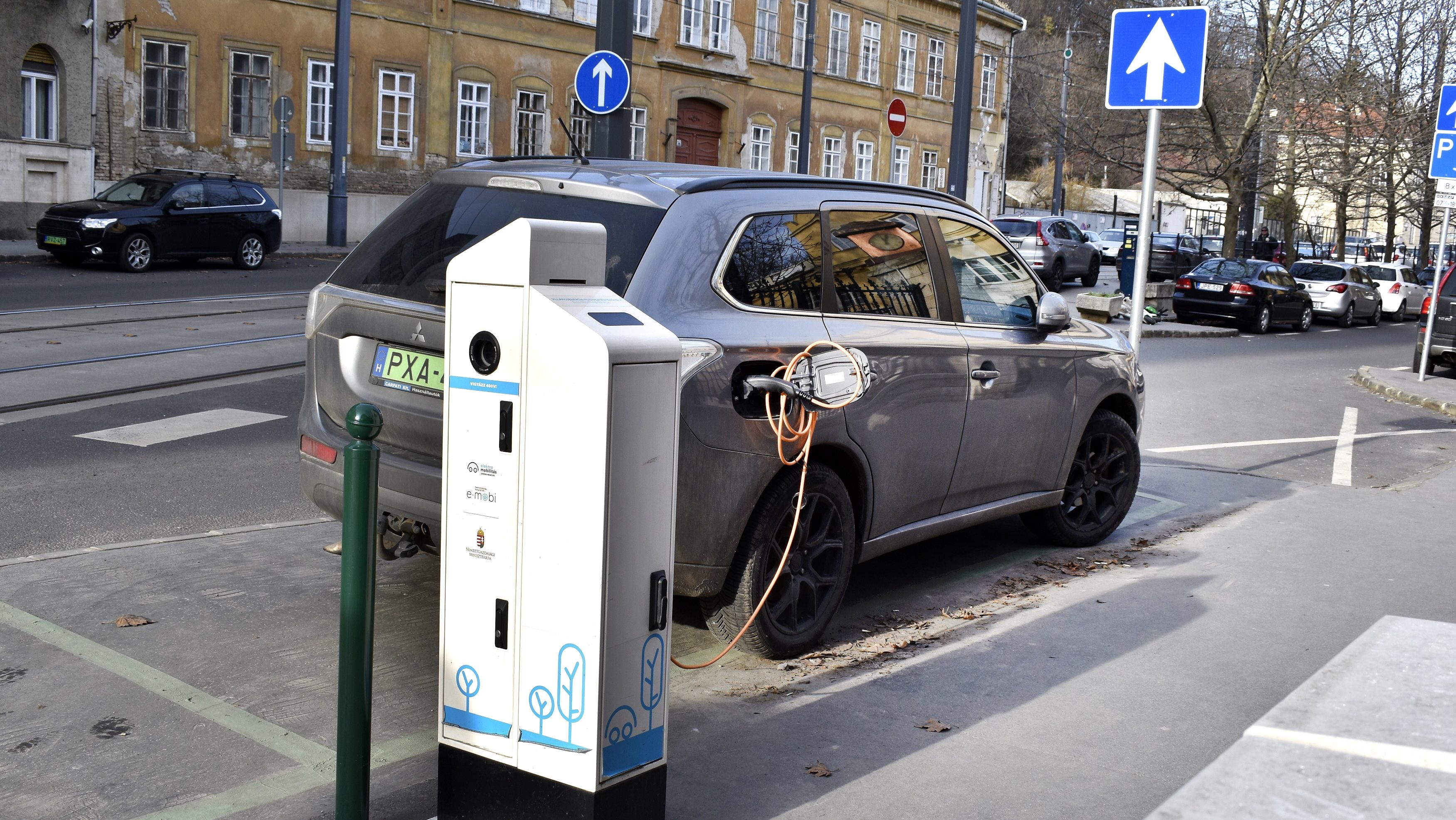 Németország nem támogatja, hogy az EU kivezesse a belső égésű motorokat