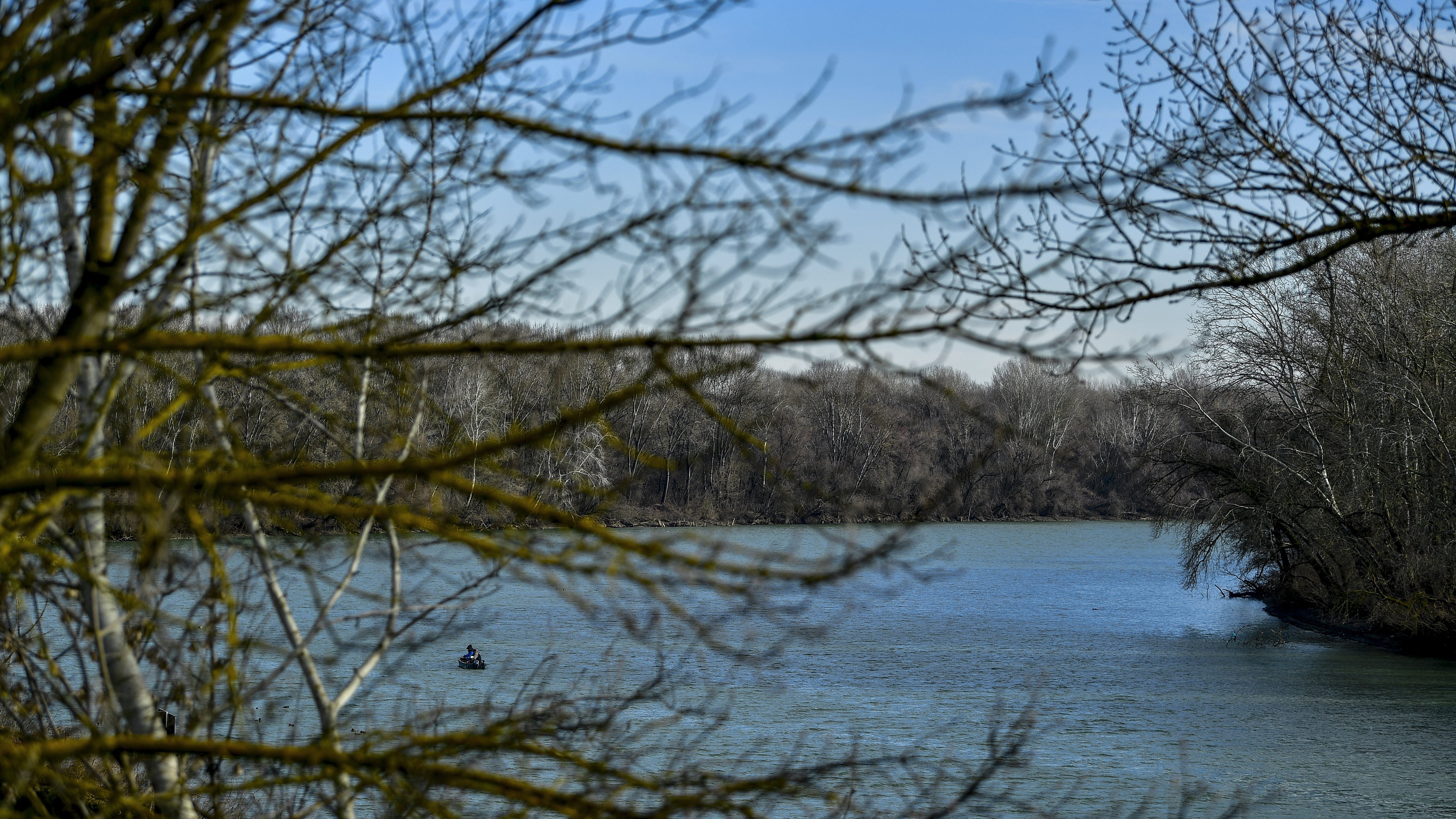 Eltűnt egy fiatal rendőr a Tisza-tóban Tiszafüreden