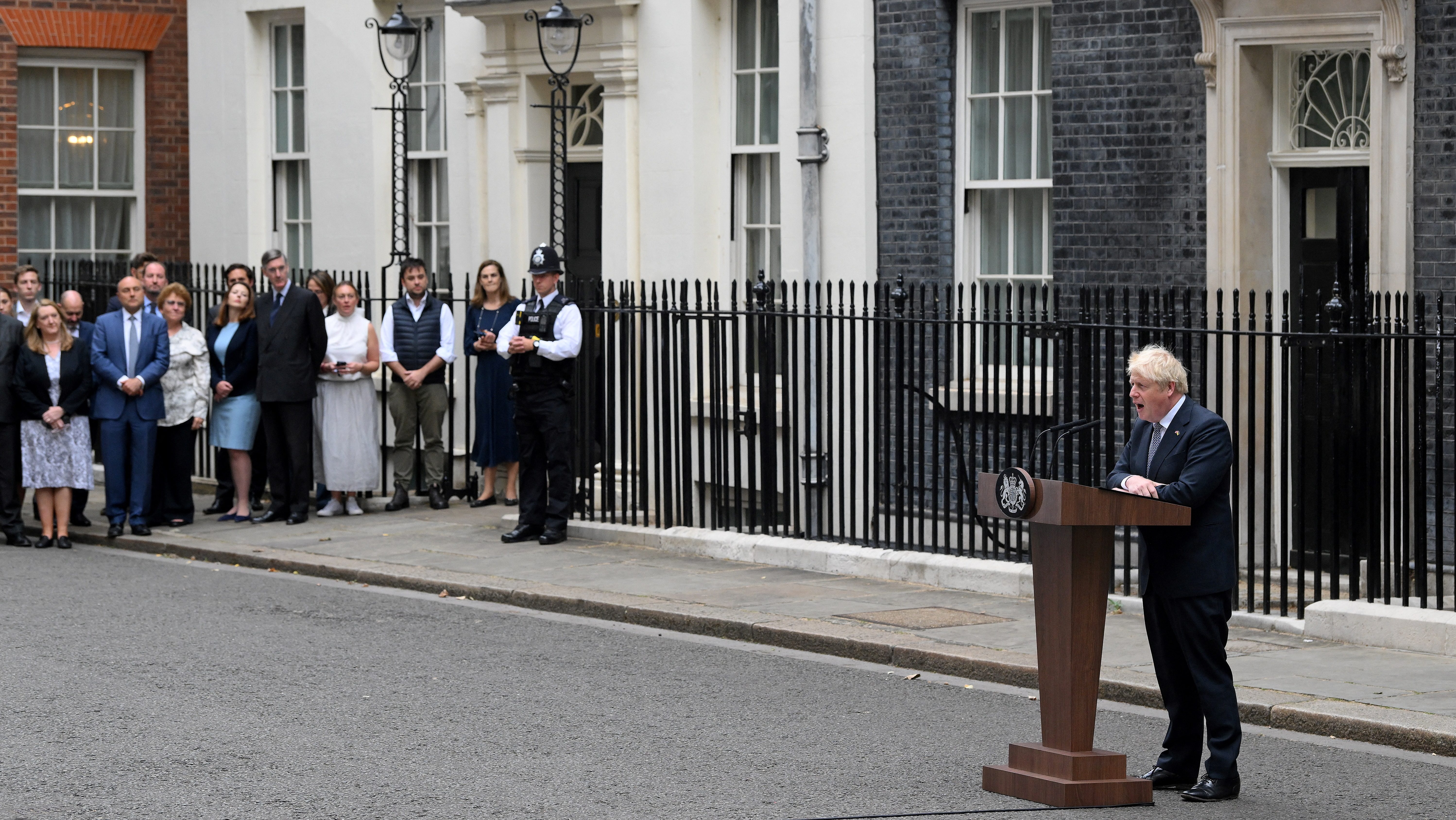 Bejelentette lemondását Boris Johnson