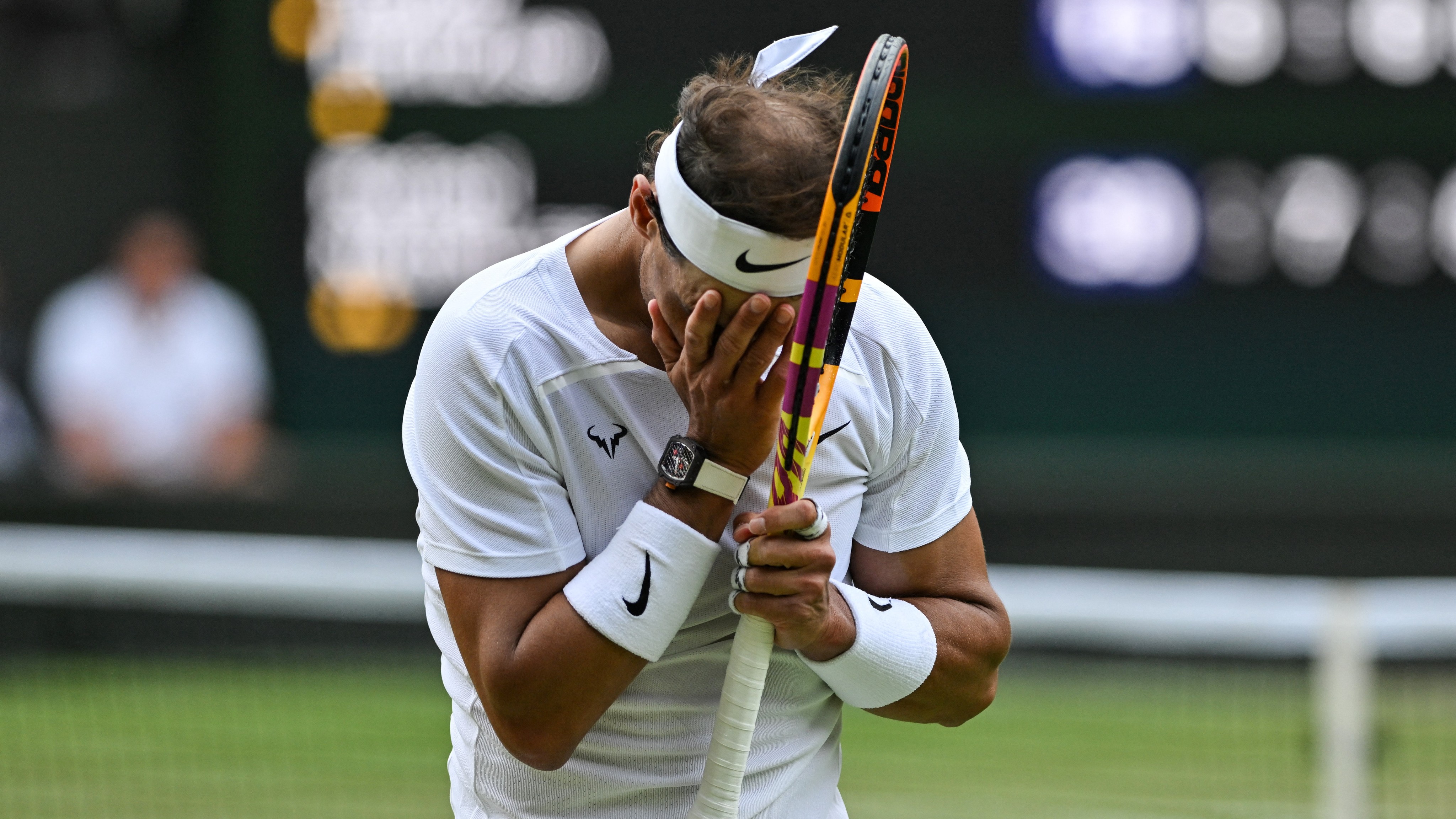 Rafael Nadal visszalépett a wimbledoni elődöntőtől