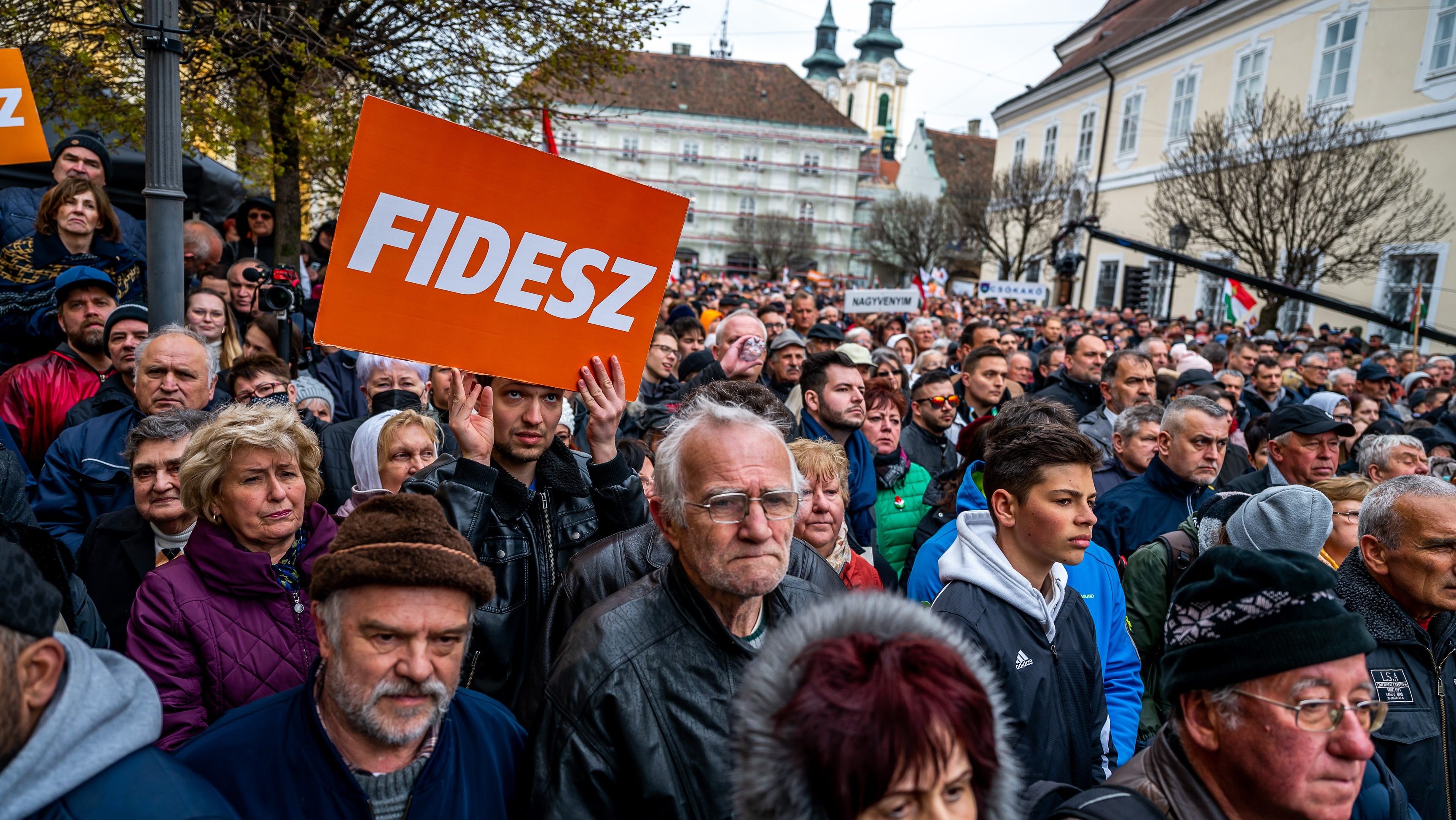 Még a Fidesz-szavazók nagy része sem akar főispánokat és vármegyéket