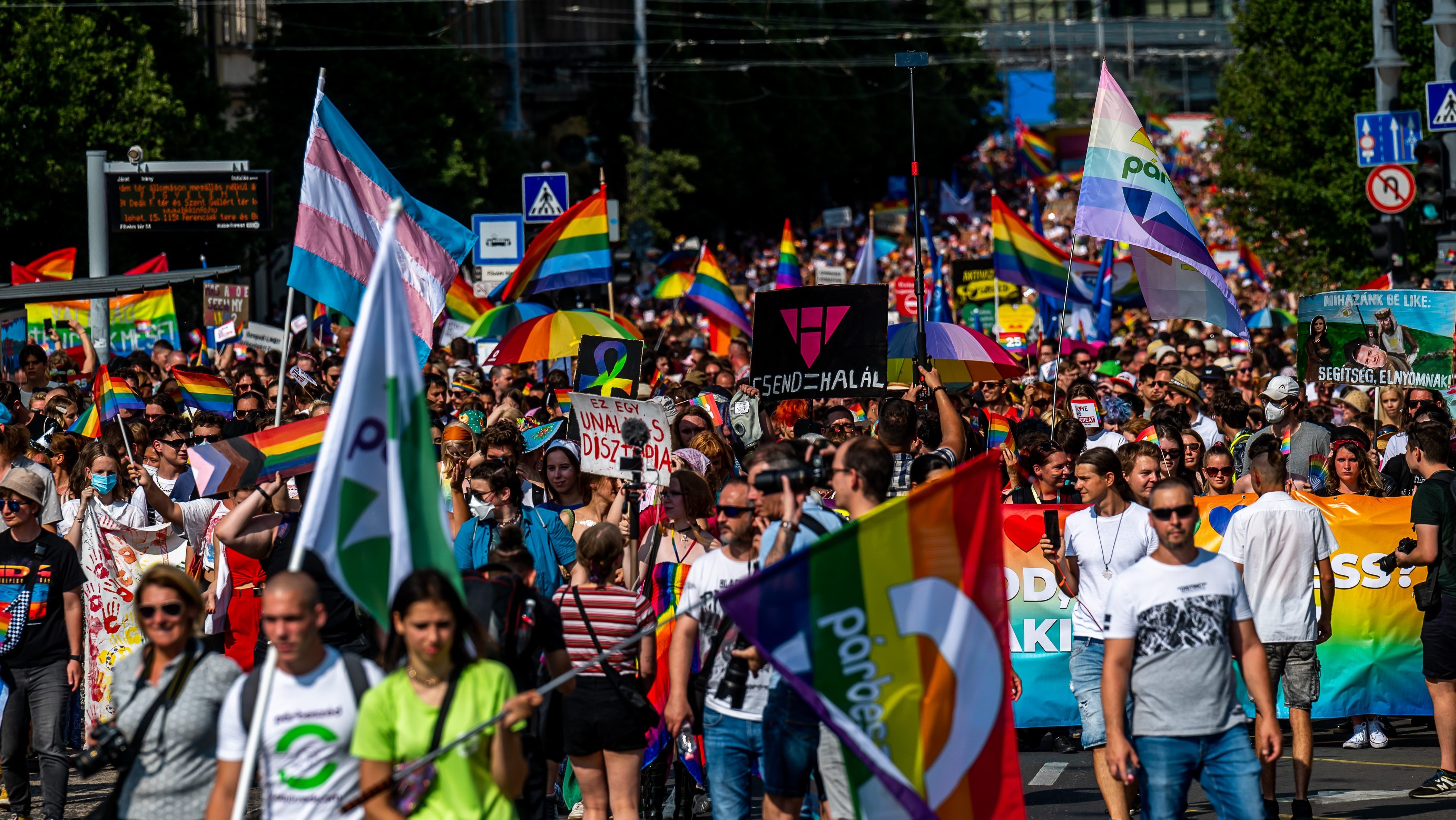 A Pride miatt útlezárások lesznek szombaton Budapesten