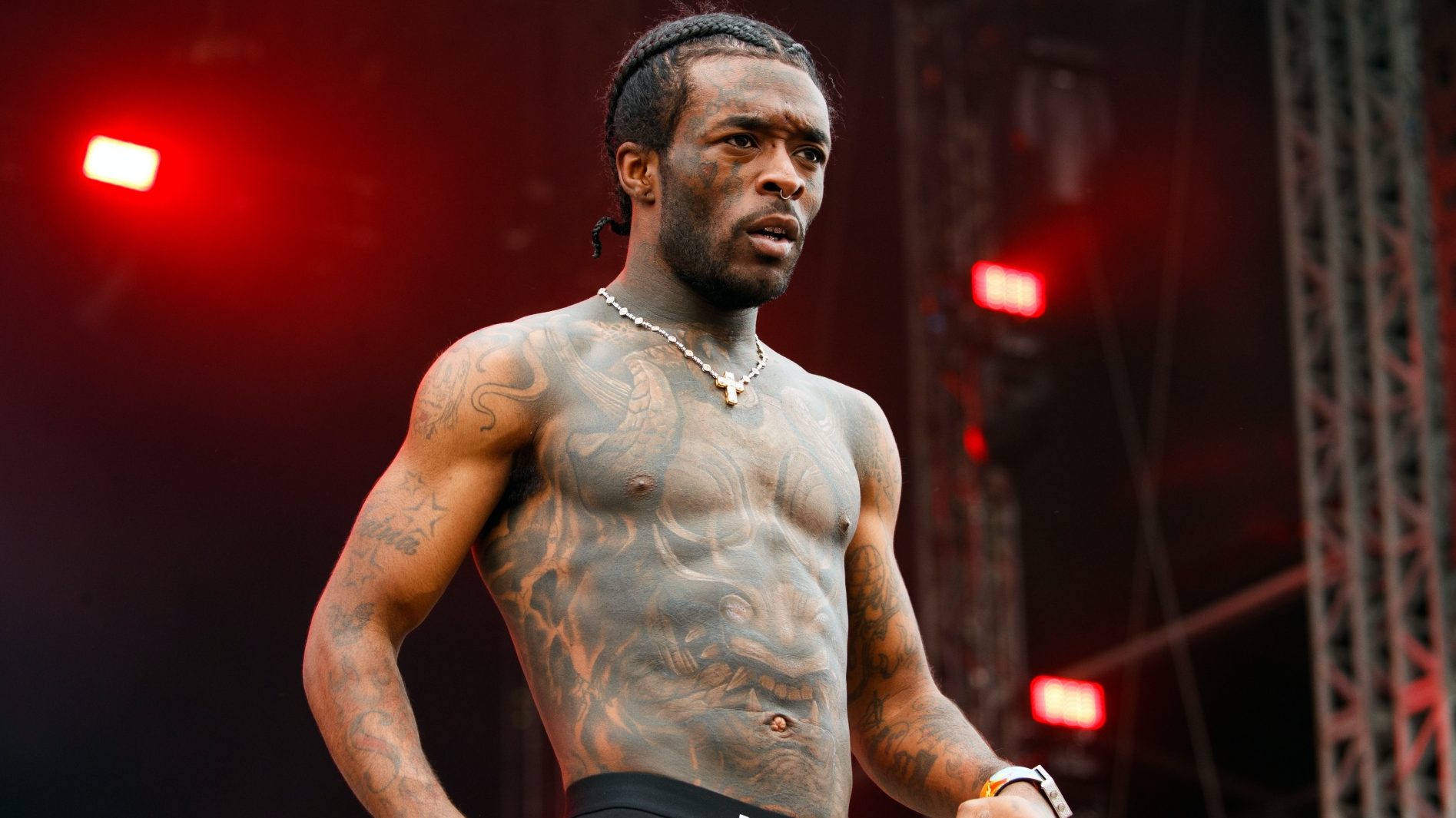 Instagram-fiókja alapján Lil Uzi Vert nem-bináris személyként definiálja magát