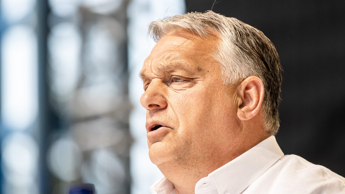 Ma tizenhat éve jelent meg Orbán Viktor szocialista hazugságokról írt cikke: A vízválasztó