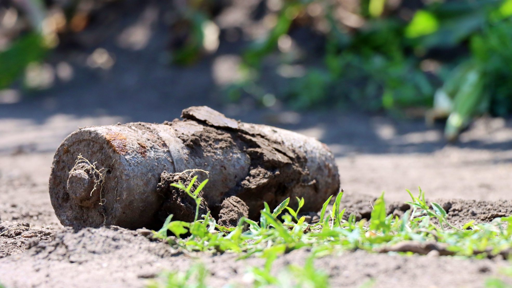 Világháborús páncéltörő gránátot találtak egy jánossomorjai kukoricaföldön