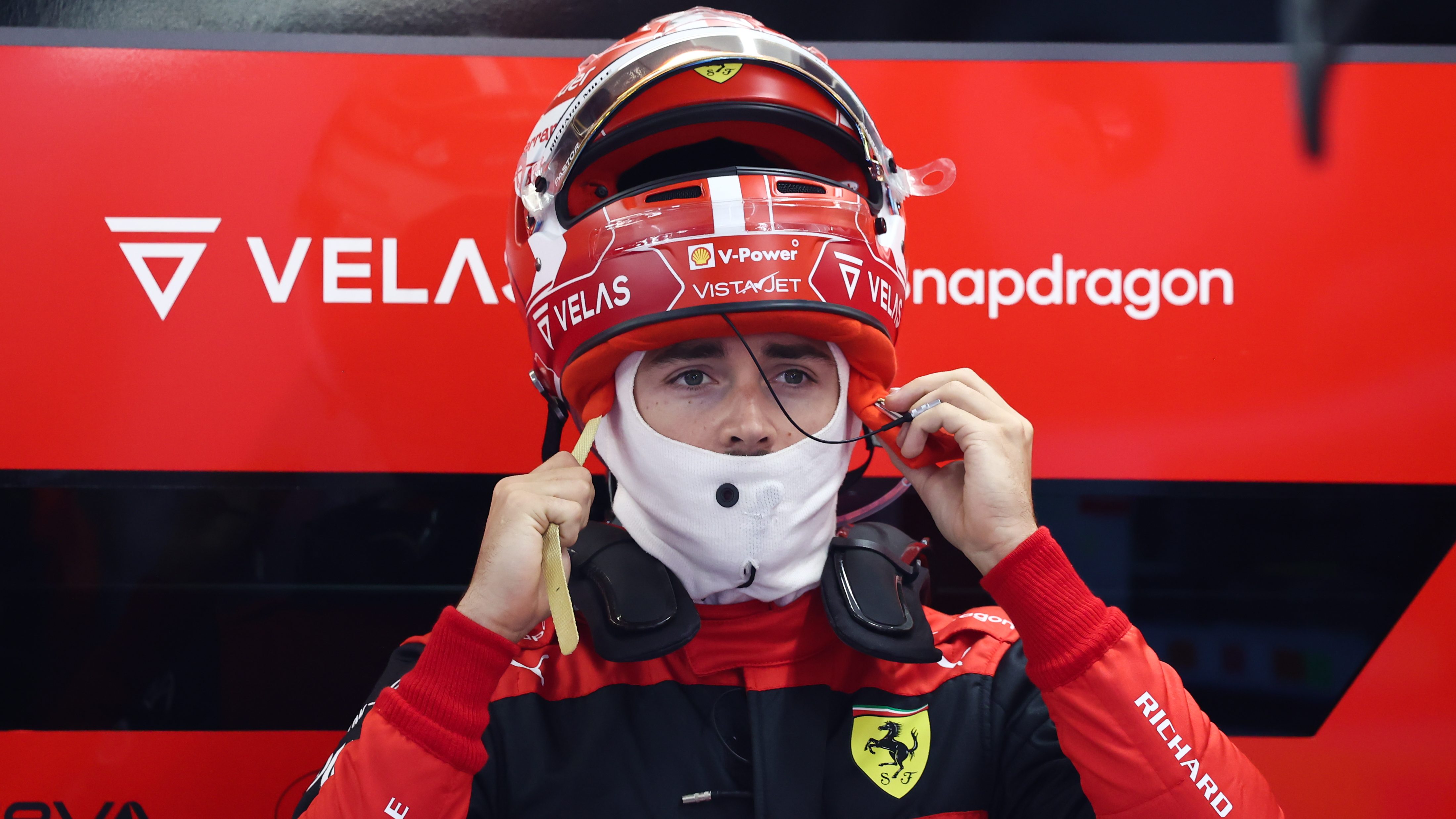 Charles Leclerc: Nagyon korán keményekre váltottunk, nem értem, miért