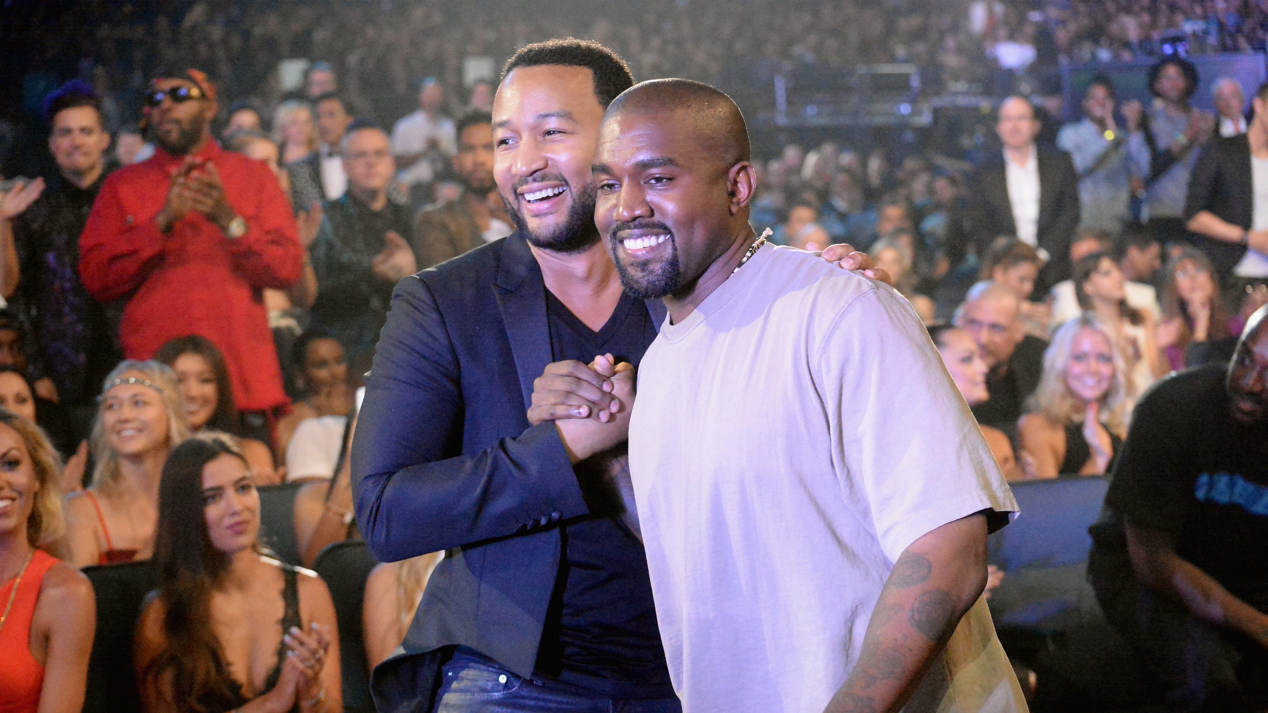 John Legend és Kanye West barátsága azért ért véget, mert utóbbi Trumpot támogatta