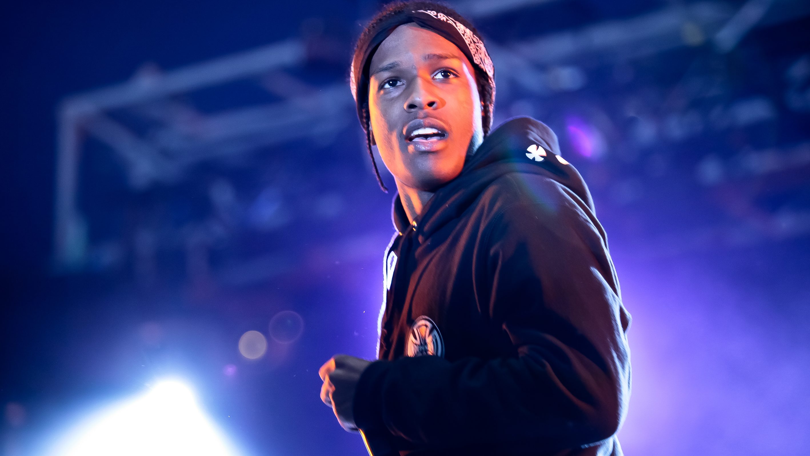 Vádat emelnek A$AP Rocky ellen, aki állítólag félautomata fegyverrel lőtt rá egy haverjára