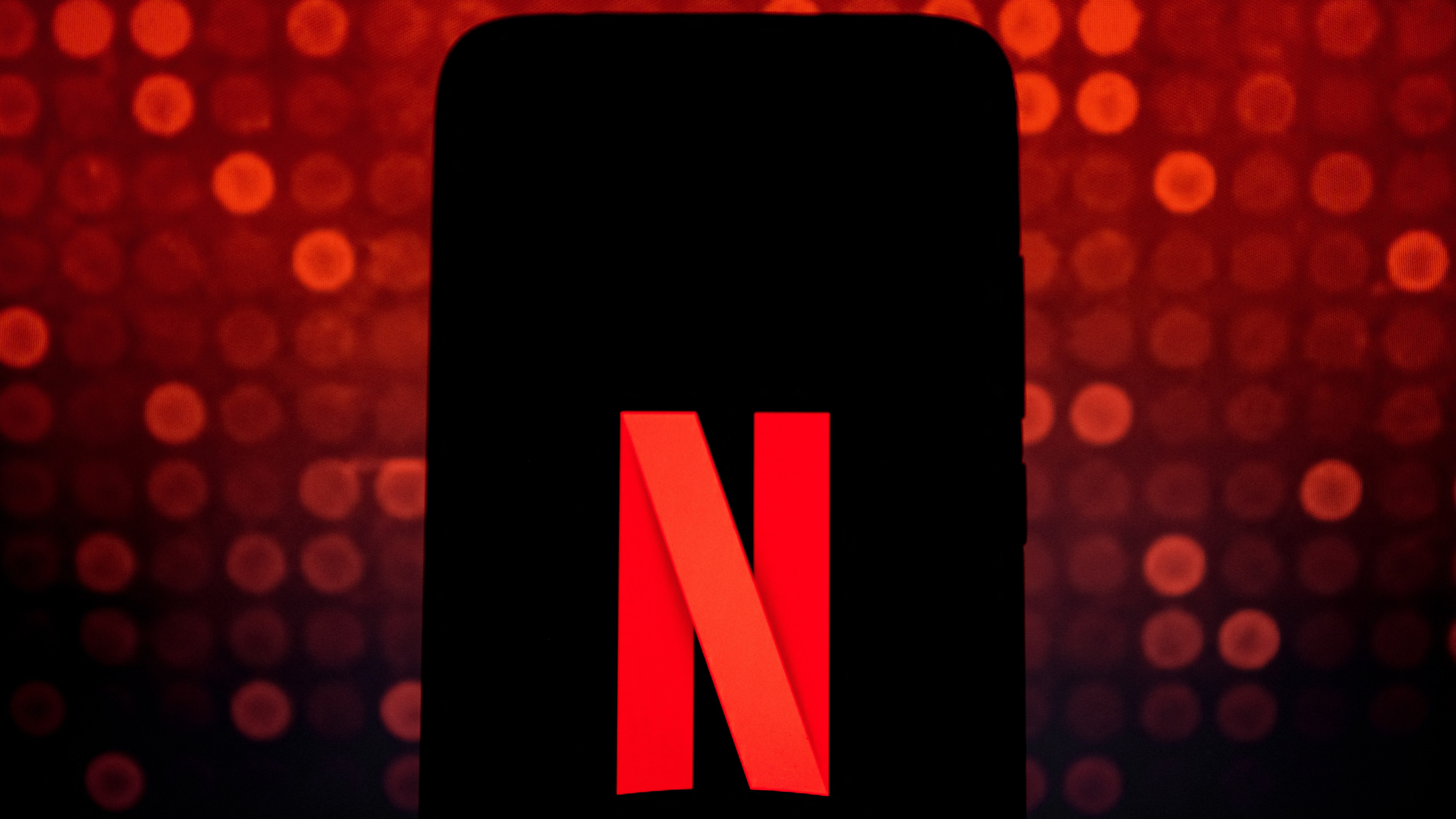 Nagy áldozattal járhat az olcsó Netflix-előfizetés