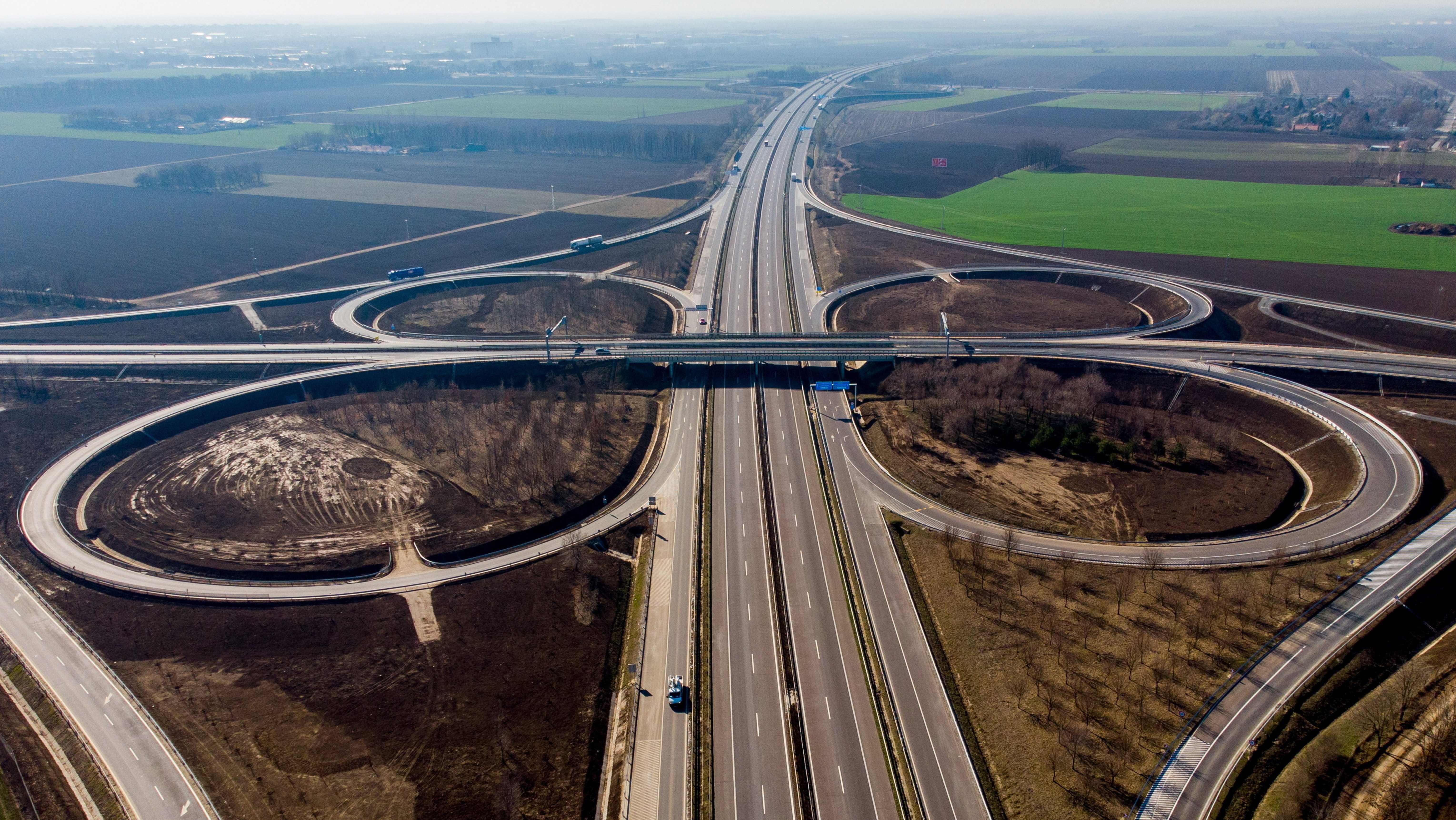 A jövő héttől 35 évre magánkézbe kerül a magyar autópályák 80 százaléka