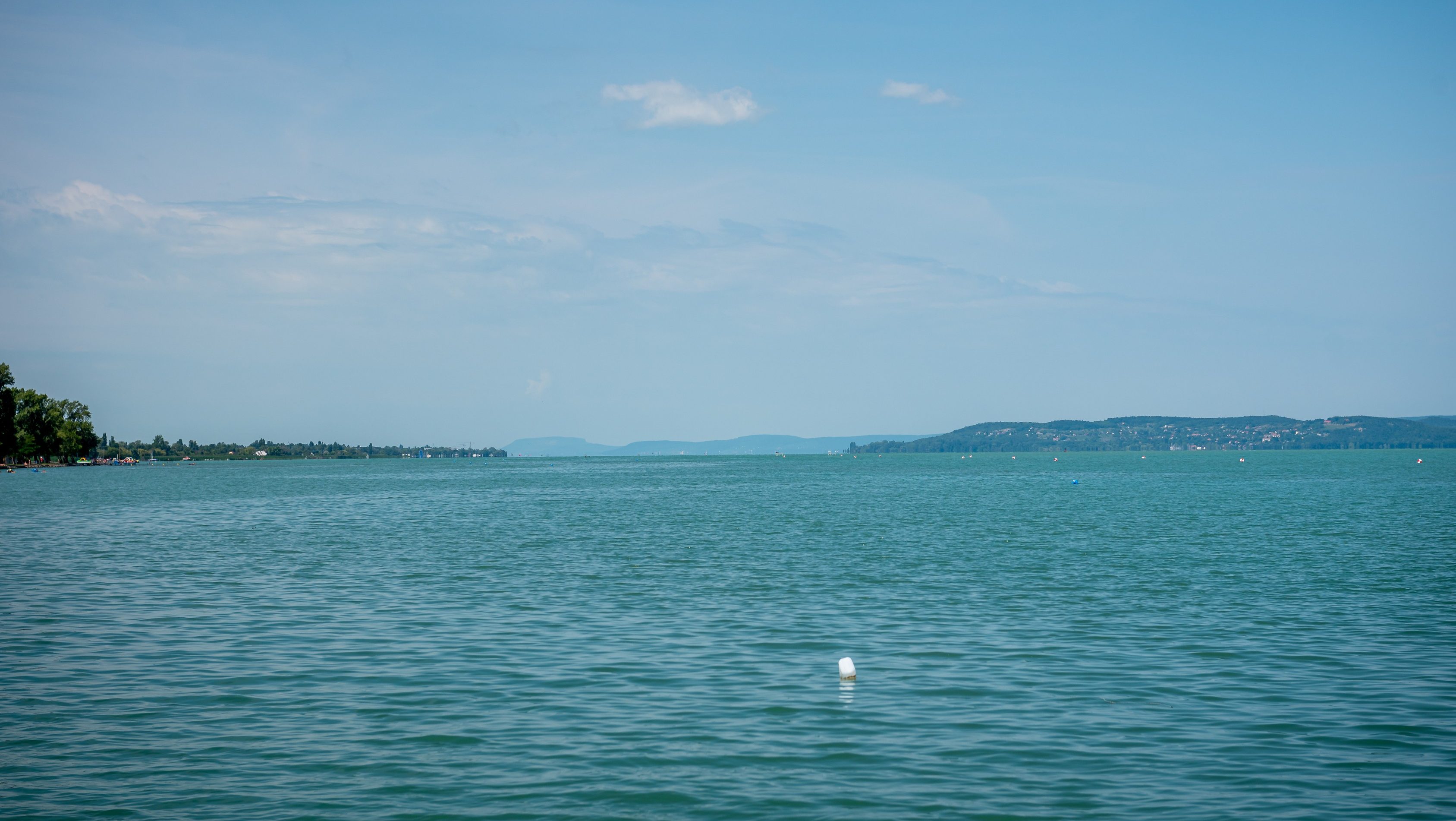 Kihúztak, majd újraélesztettek egy Balatonban elmerülő német nőt Siófokon