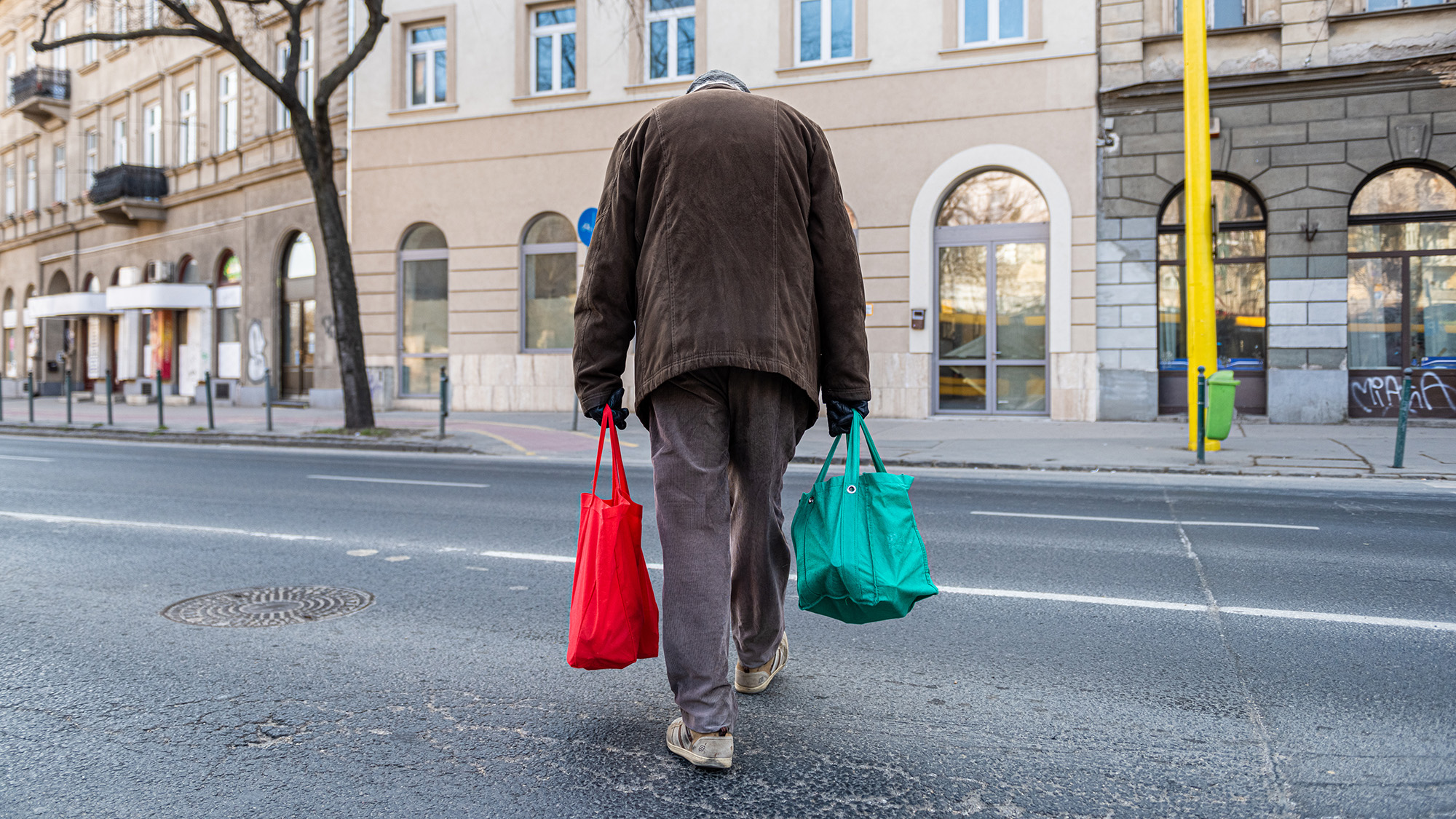 Minden negyedik vizit elmaradt az idős krónikus betegeknél a legdurvább járványhullám alatt