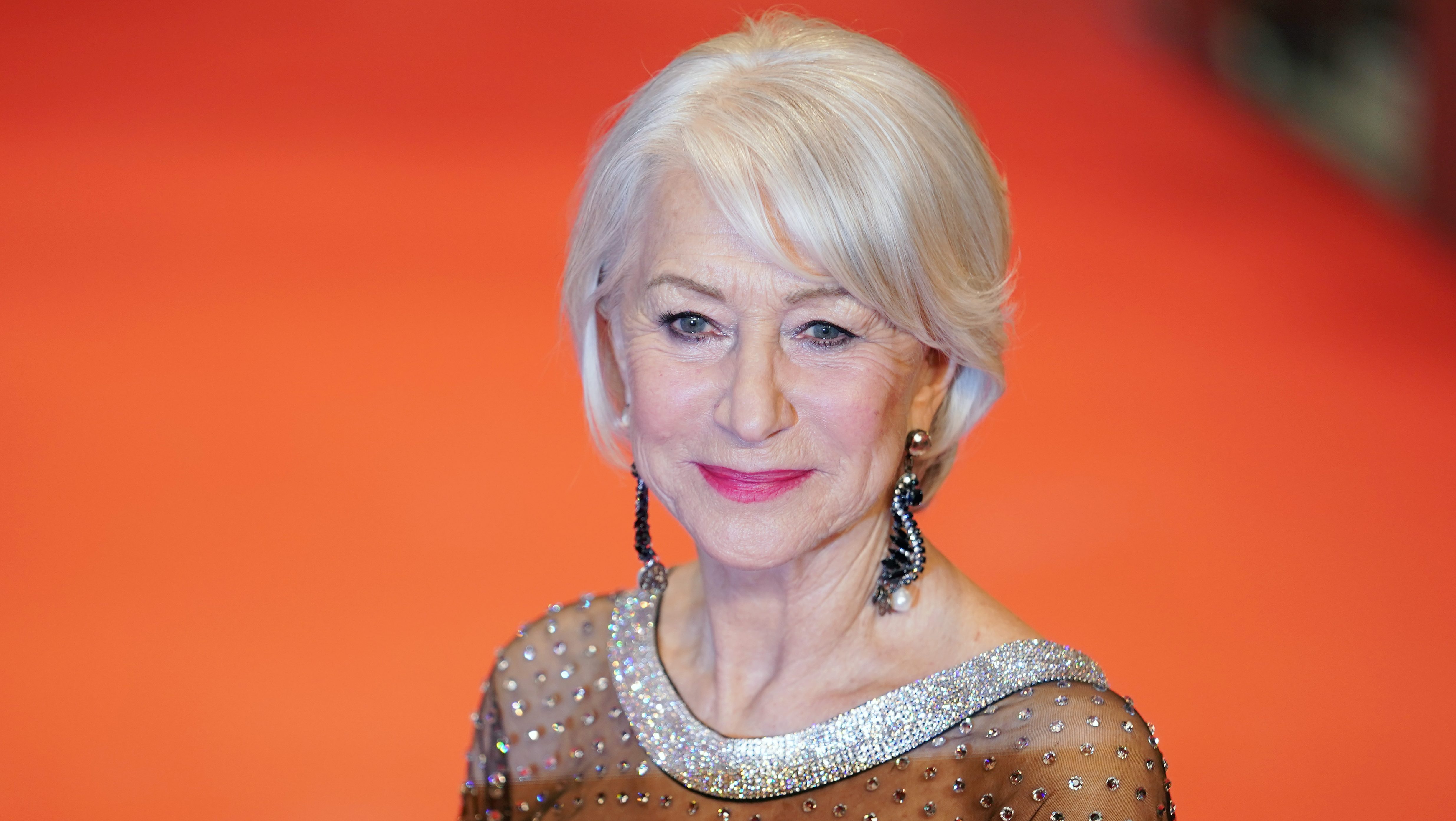 Helen Mirren: Egy olyan nőt gyászolunk, aki koronával vagy anélkül, de a nemesség megtestesítője volt