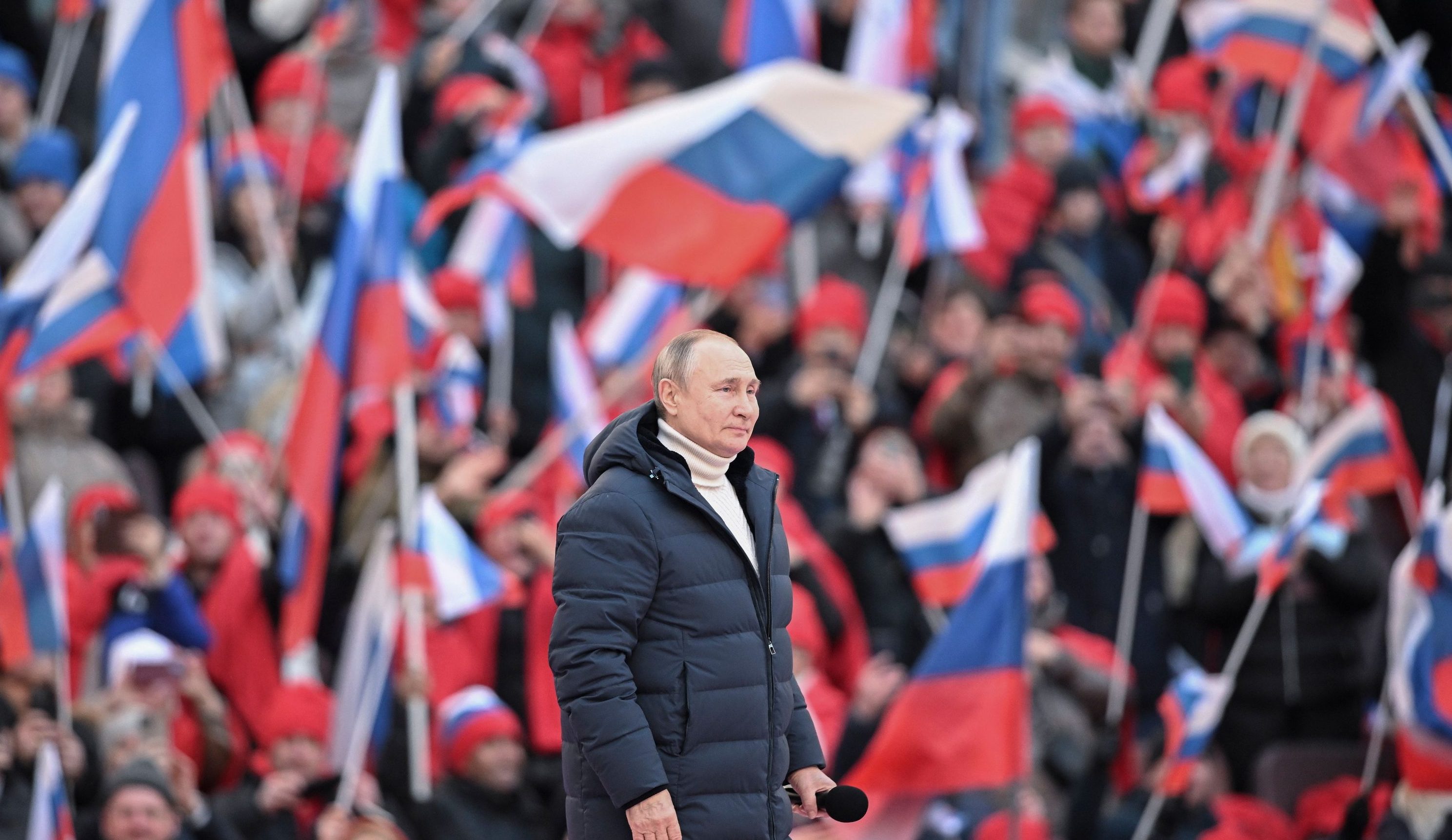 Unalmas választás volt Oroszországban: Putyin pártjának emberei posztjukon maradtak