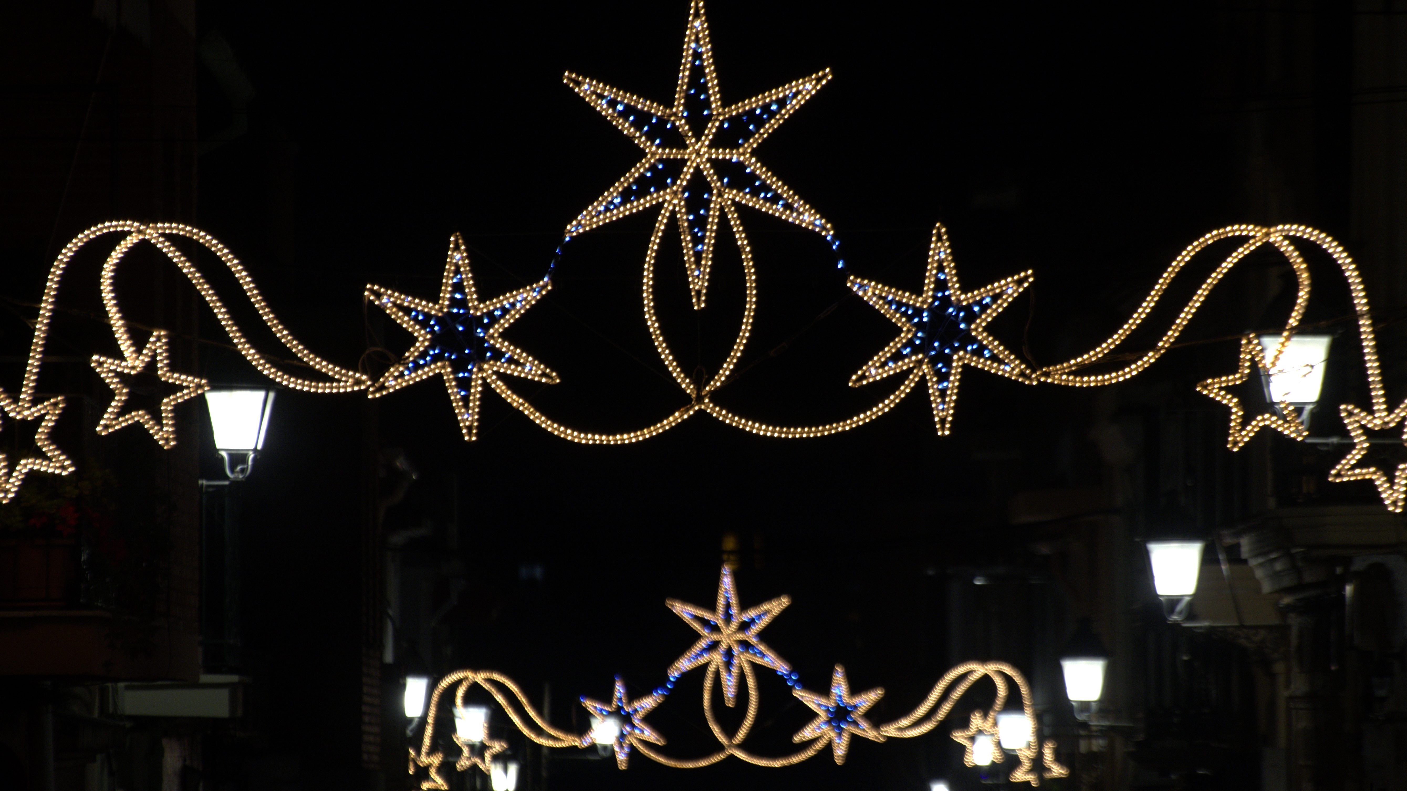 Van olyan magyar város, ahol már eldőlt, hogy idén nem kapcsolják fel az adventi fényeket