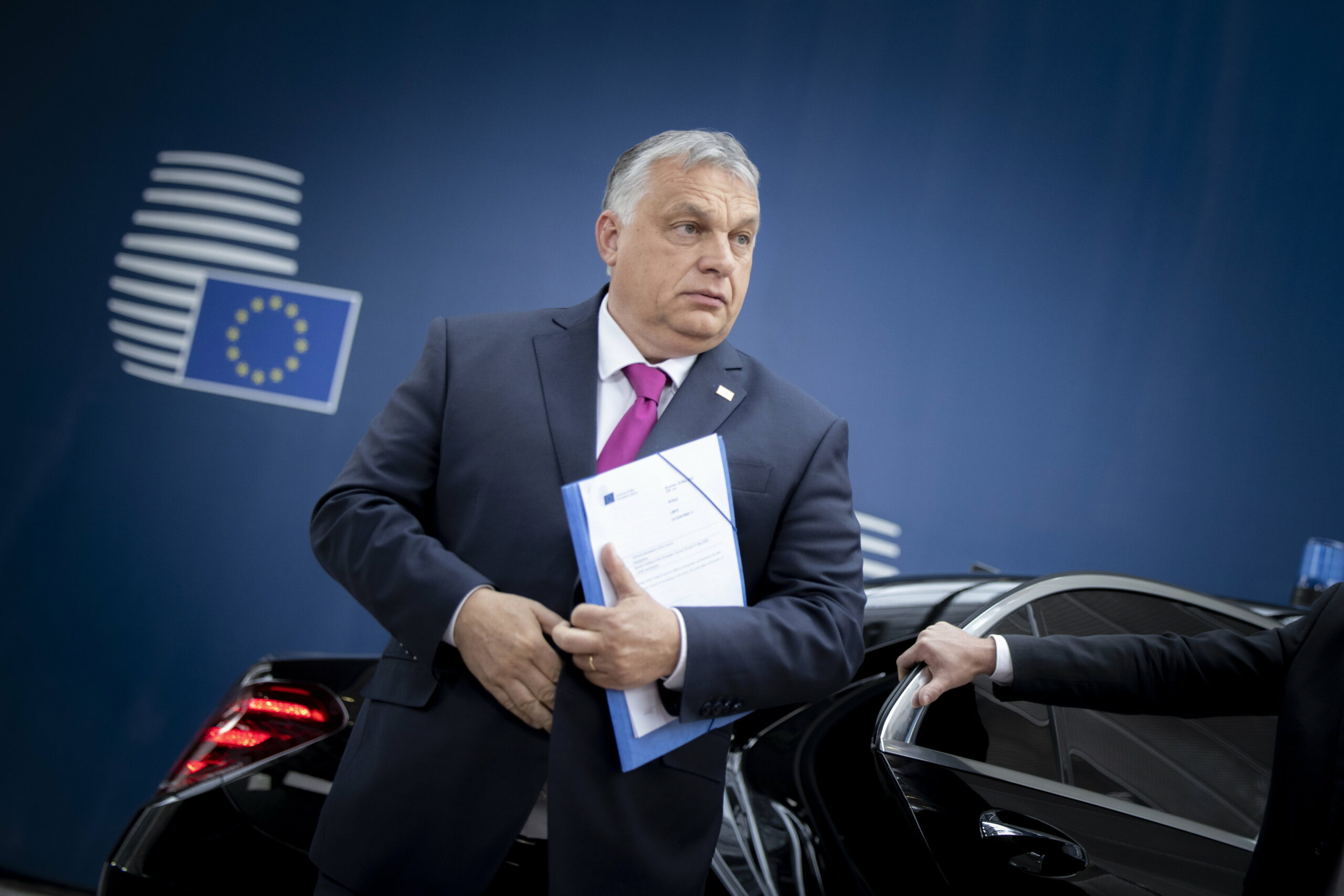 Nem győzték meg az Orbán-kormány korrupcióellenes intézkedései az Európai Parlamentet, visszatartanák az uniós pénzeket