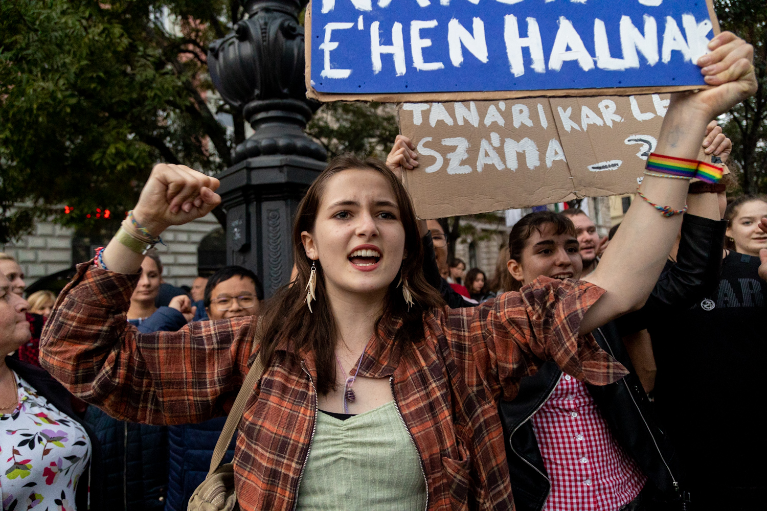 Nem ad béremelést a tanároknak a kormány, hanem csak a szakmai bérpótlékot emeli