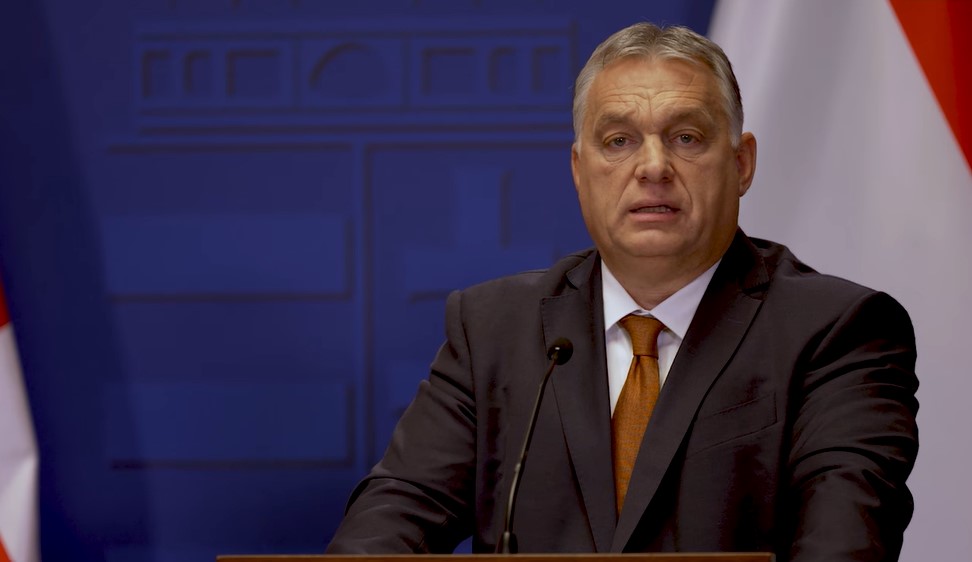 Orbán az uniós támogatások visszatartásáról: „Nem kard, csak bicska”