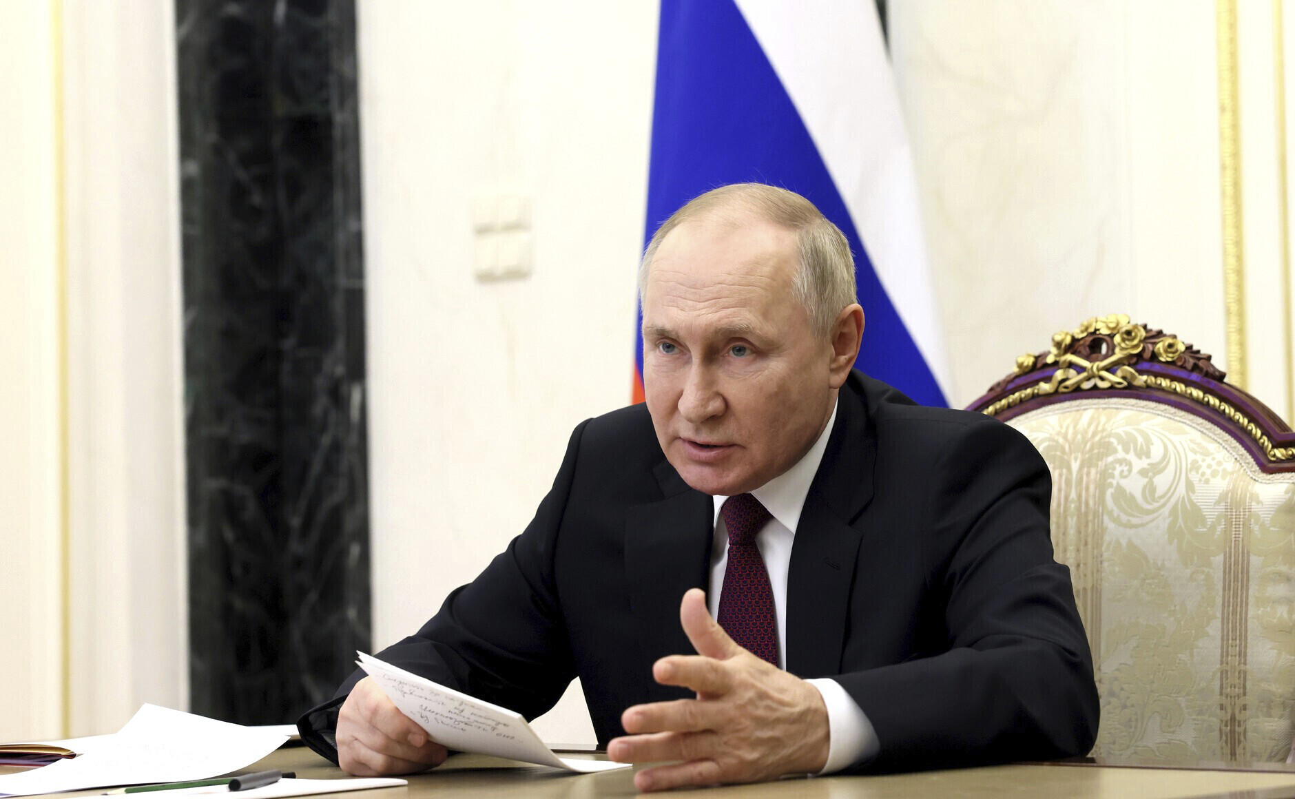 Fordulat a háborúban? Putyin „kész tárgyalni mindenkivel az elfogadható eredmények érdekében”