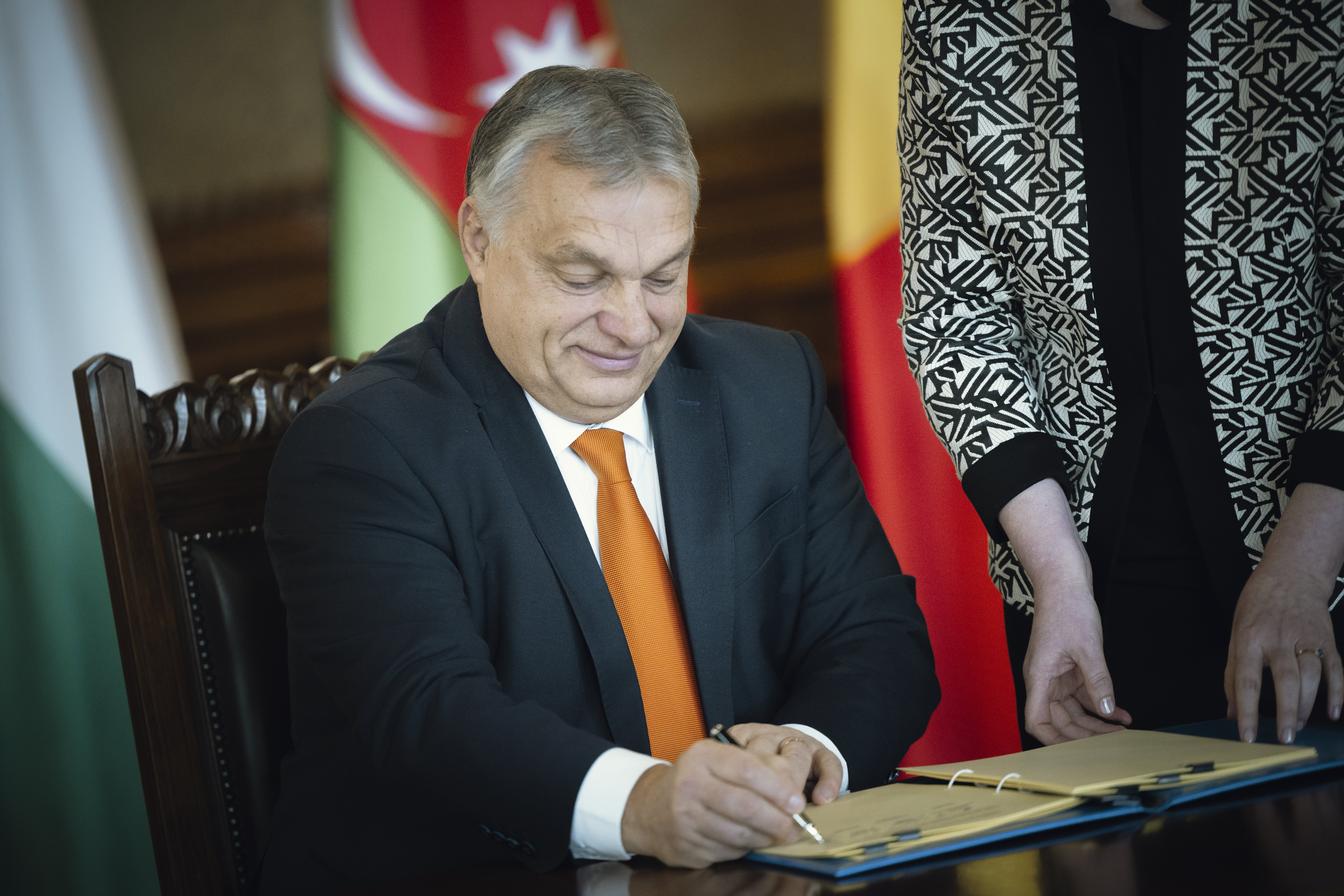 RTL: Bruttó 860 ezer forinttal nőhet Orbán Viktor fizetése márciustól