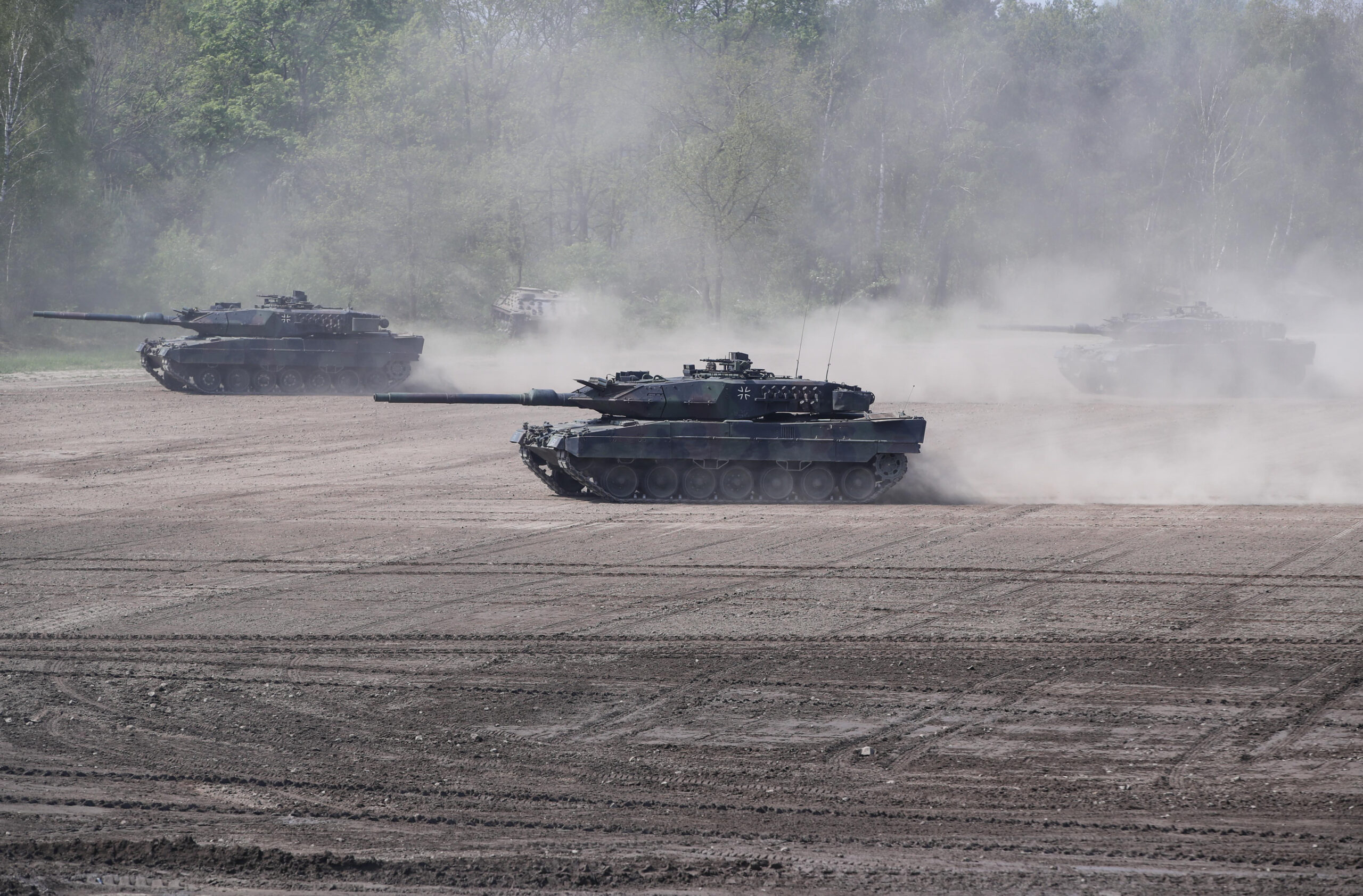 Hivatalos: Leopard 2-es tankokat küld Németország Ukrajnának