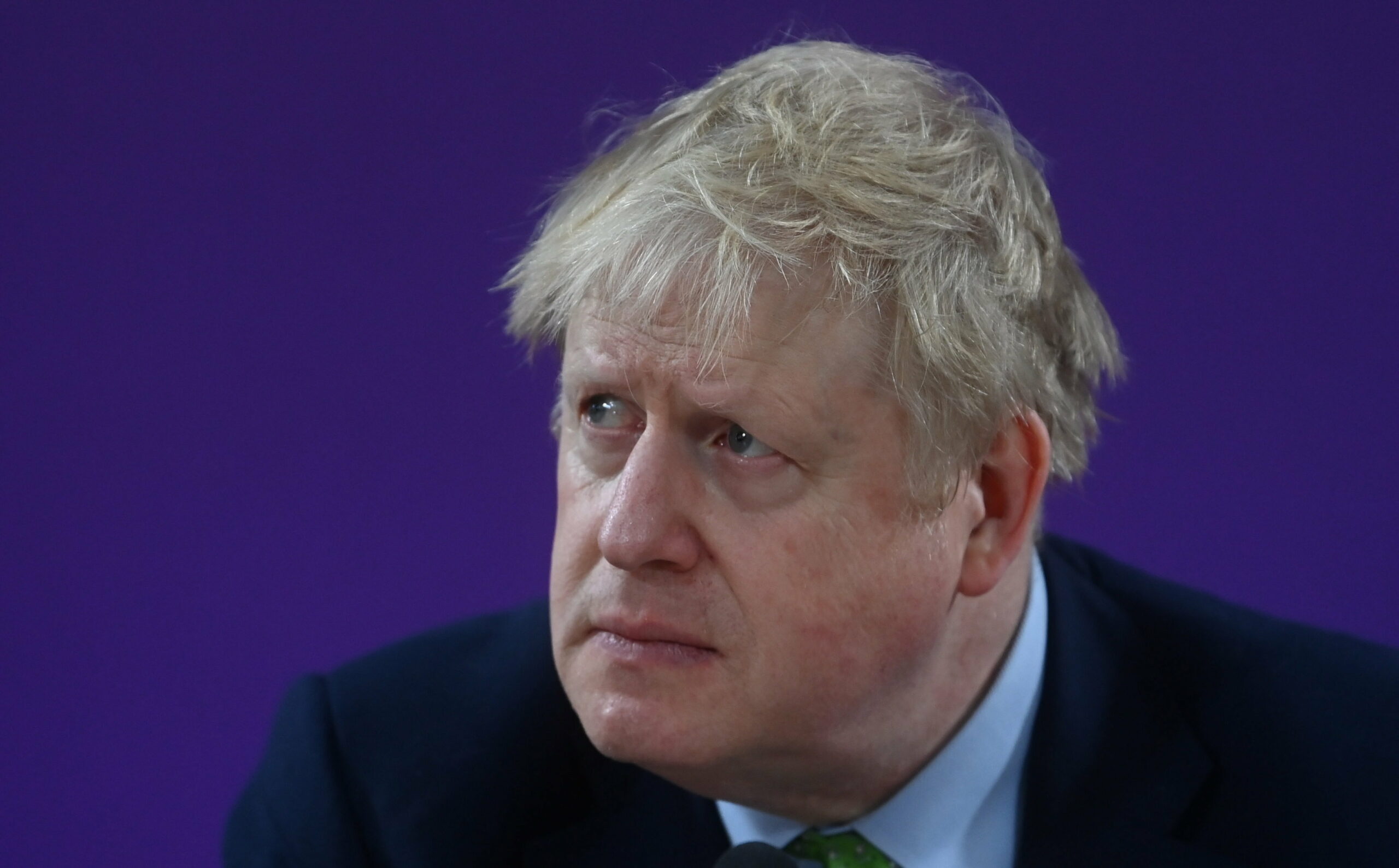 Vlagyimir Putyin rakétatámadással fenyegette meg Nagy-Britanniát – állítja Boris Johnson