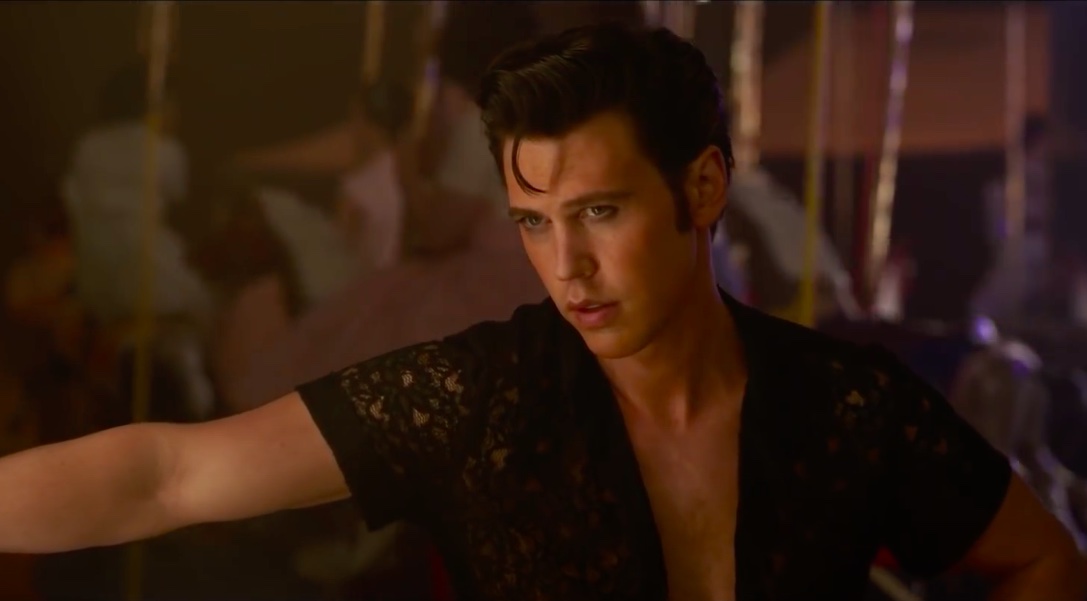 Mikrózott fagyit ivott, hogy Elvissé hízlalja magát Austin Butler