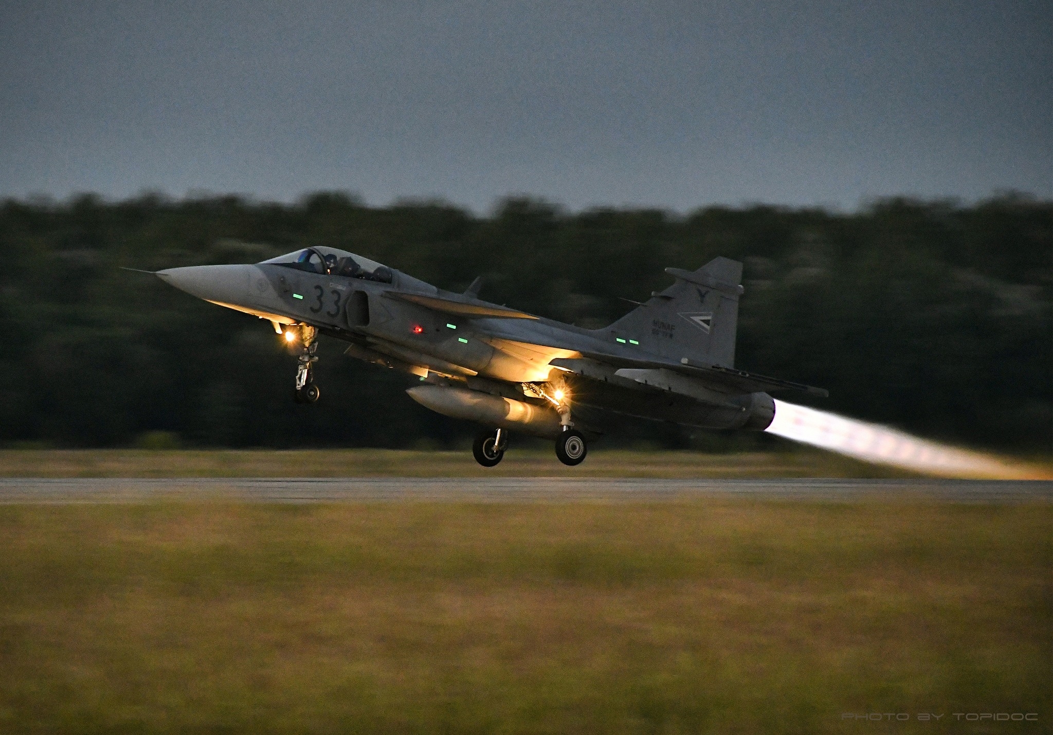 Nagyobb zaj lesz több térségben: honvédségi Gripenek gyakorlatoznak délután és este