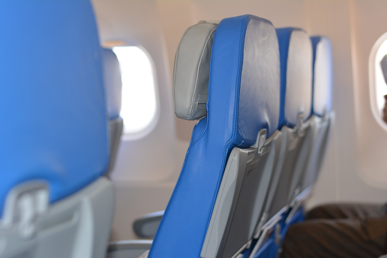 Hirtelen halál szindróma okozta a 24 éves stewardess halálát a londoni Stansted repülőtéren