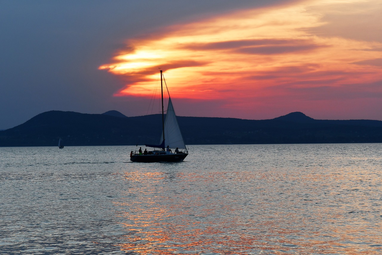 107 méter hosszú partszakaszt vett Balatonfenyves