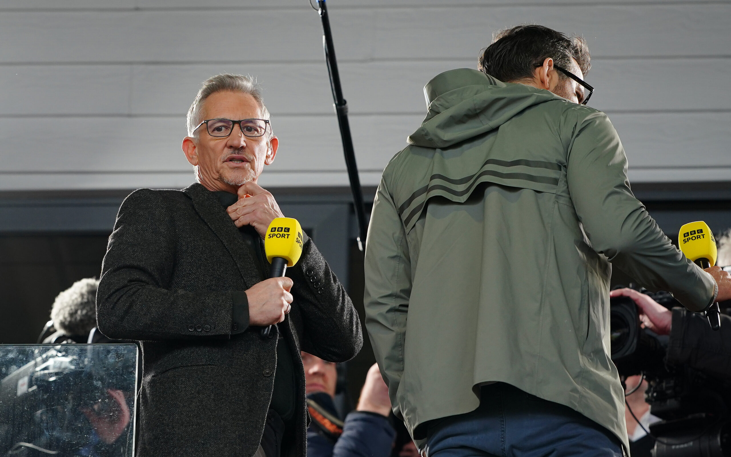 „Gyáva döntés” – nagy a felzúdulás Lineker felfüggesztése miatt, a többi sztár se vállal szereplést a BBC-ben