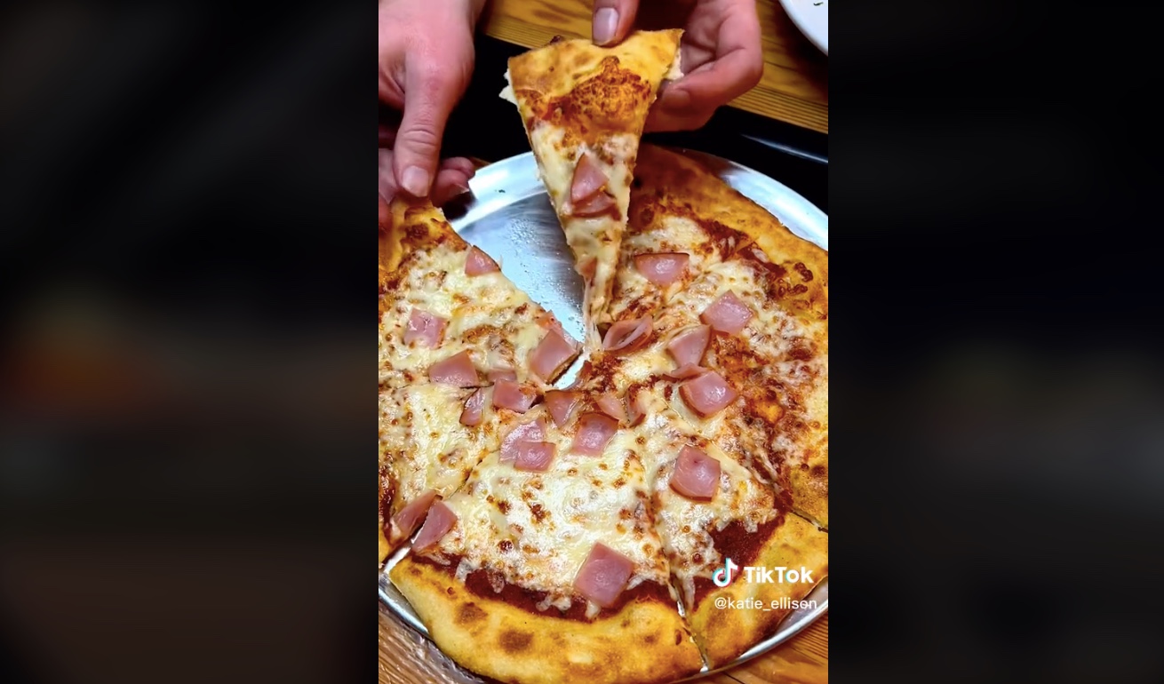 Videó: a világ legnagyobb Mekijében kemencében sült pizzát is ehetsz