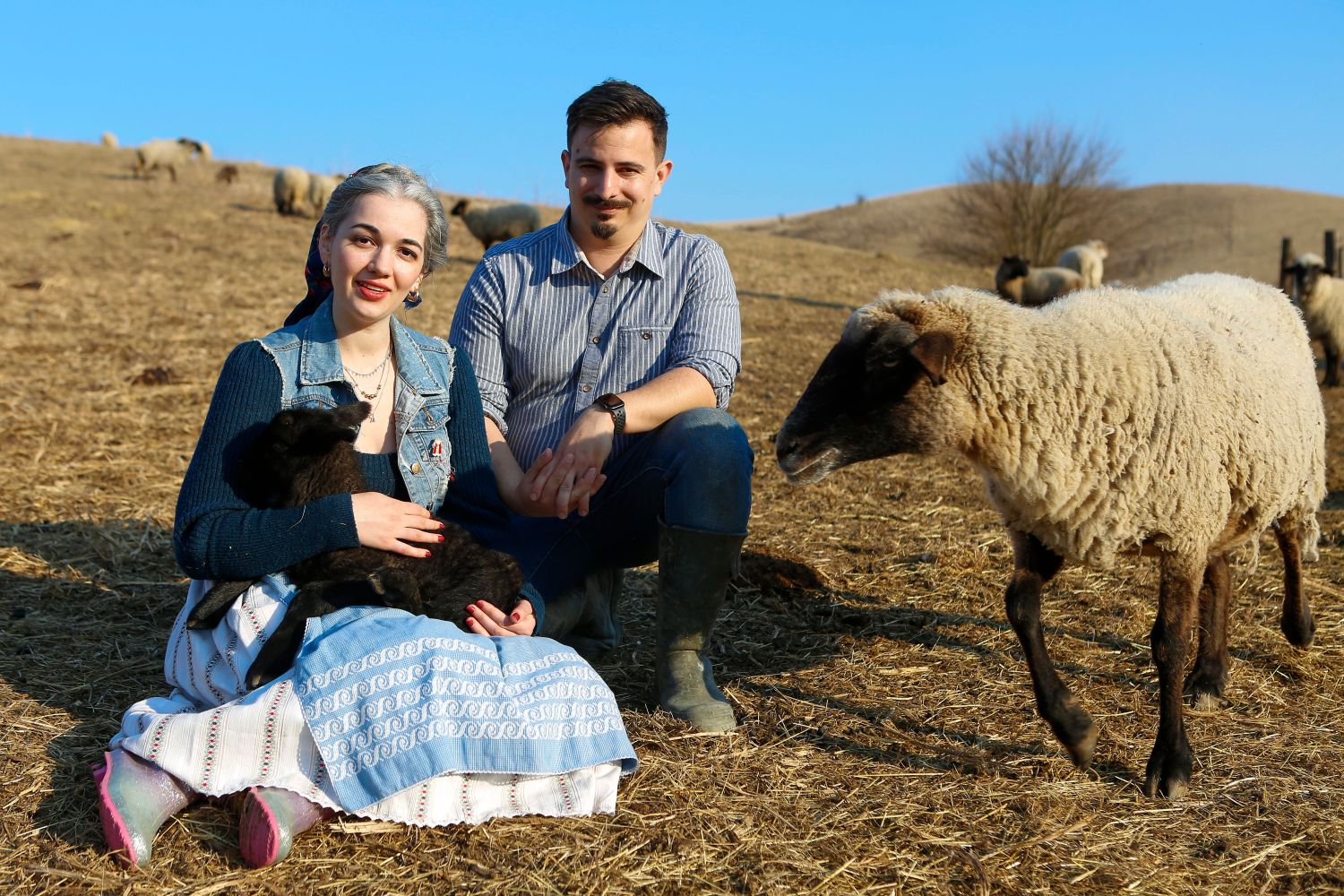 A Remény Farm sikersztorija: hogyan lett TikTok-sztár egy városból falura költöző fiatal párból?