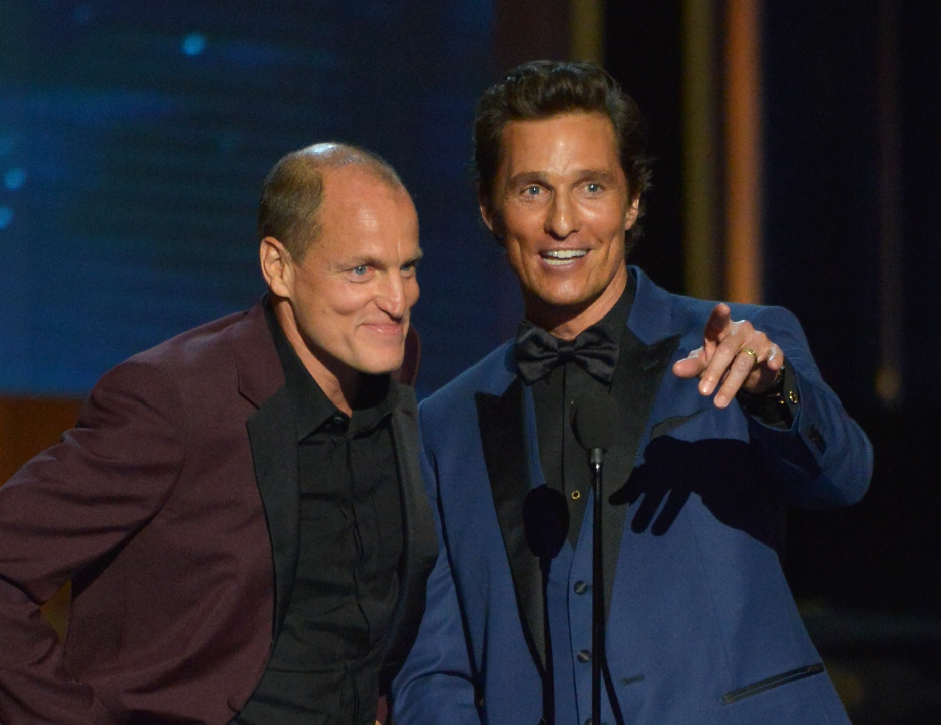 Matthew McConaughey szerint testvérek lehetnek Woody Harrelsonnal