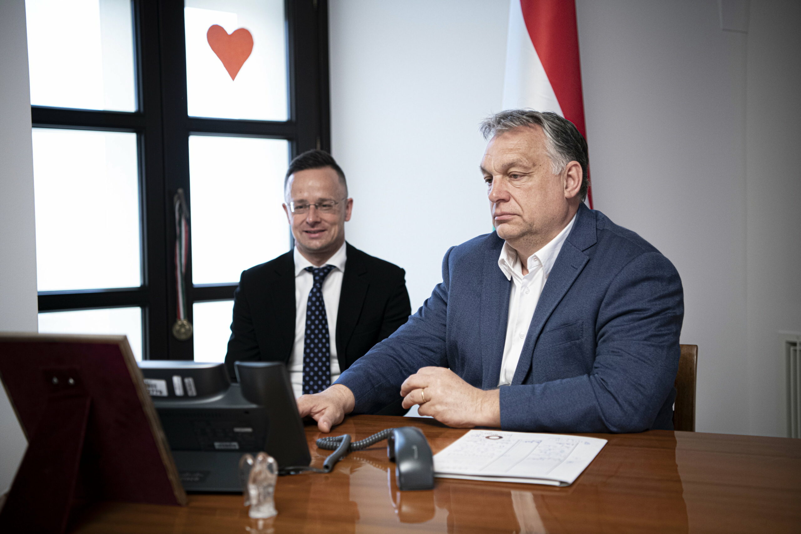 Orbán Viktor újabb feladattal bízta meg Szijjártó Pétert