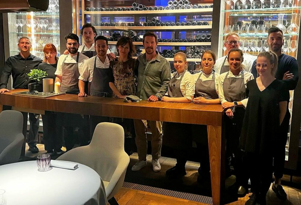 Hoppá: egy budapesti Michelin-csillagos étteremben vacsorázott Benedict Cumberbatch