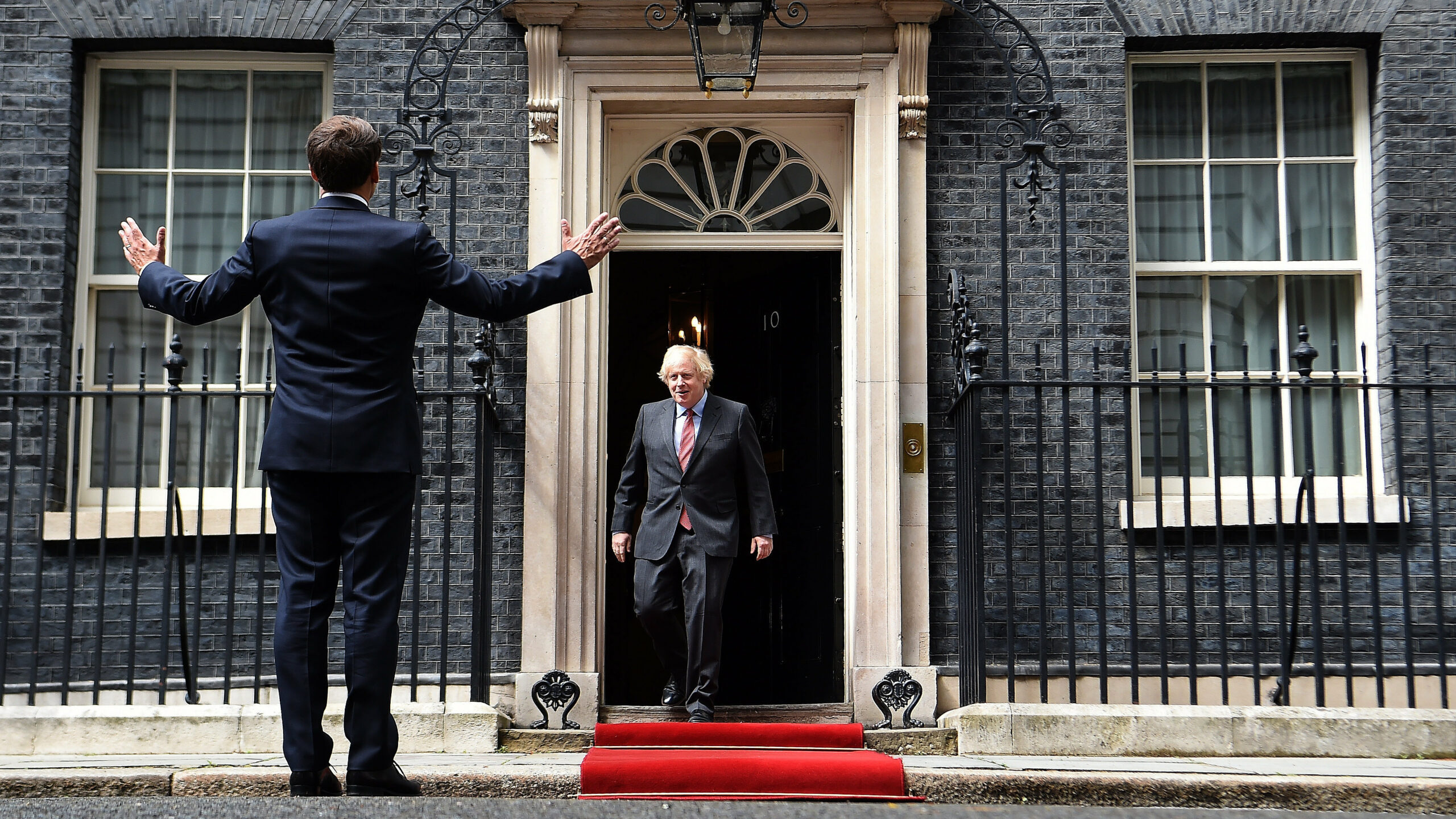 Putyin talpnyalójának és faszfejnek nevezte Boris Johnson Macront, amiért tárgyalt az orosz elnökkel