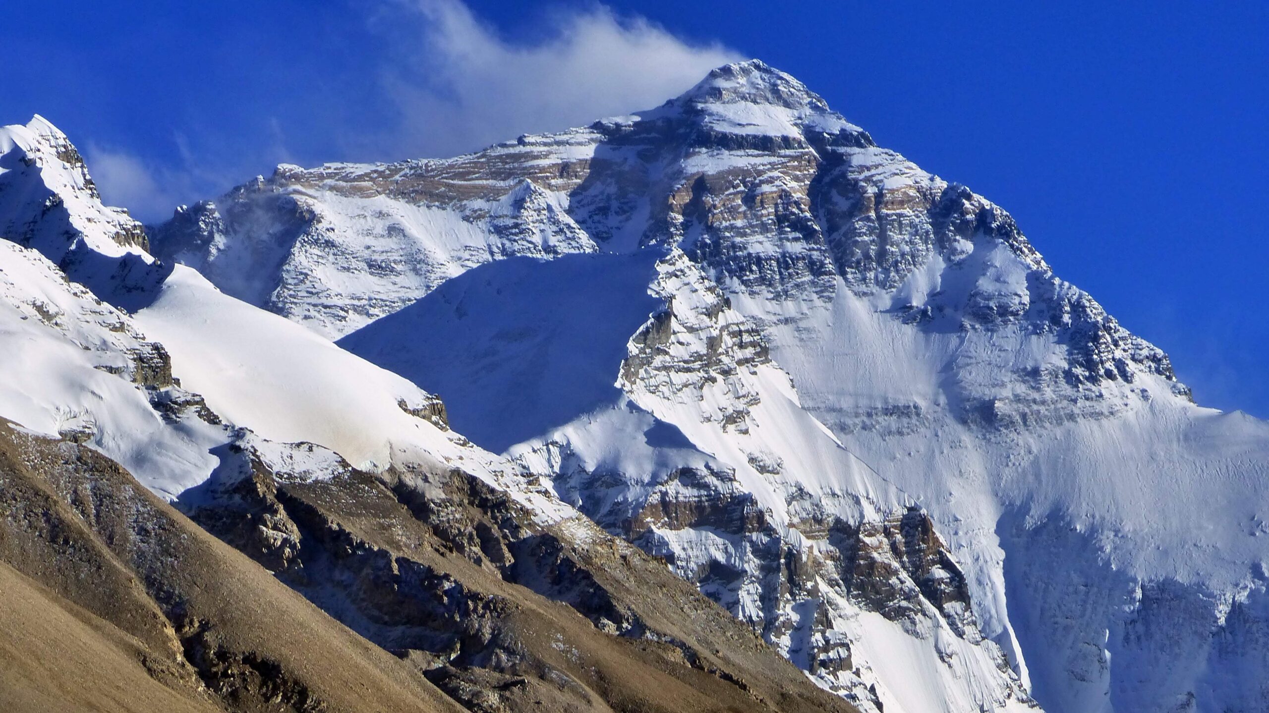 Ennyibe kerül lehozni egy holttestet a Mount Everestről