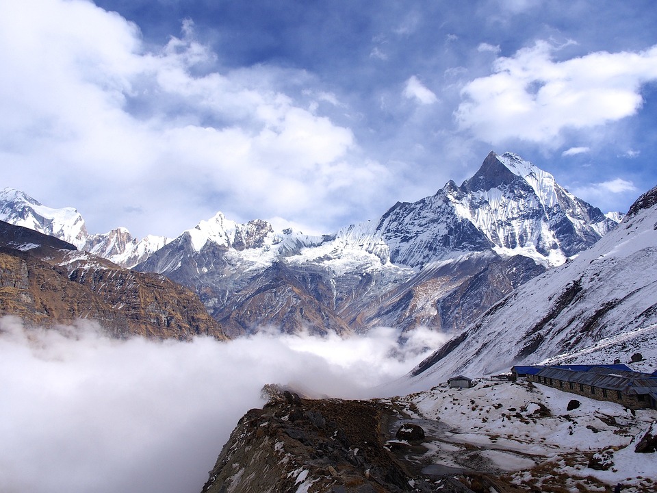 Holtan találtak egy ismert extrémsportolót a Himaláján