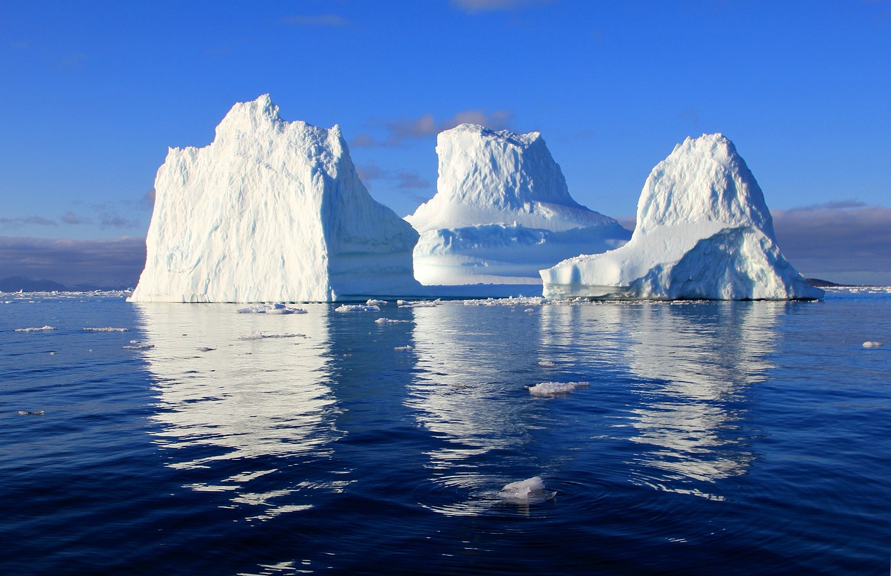 Városméretű darabokra esett szét a világ legnagyobb jéghegye