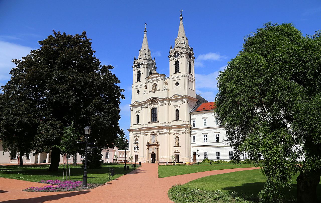 Lesújtott a Vatikán a sörfőzdében és szállodai vállalkozásokban érdekelt magyar ciszterci vezetésre