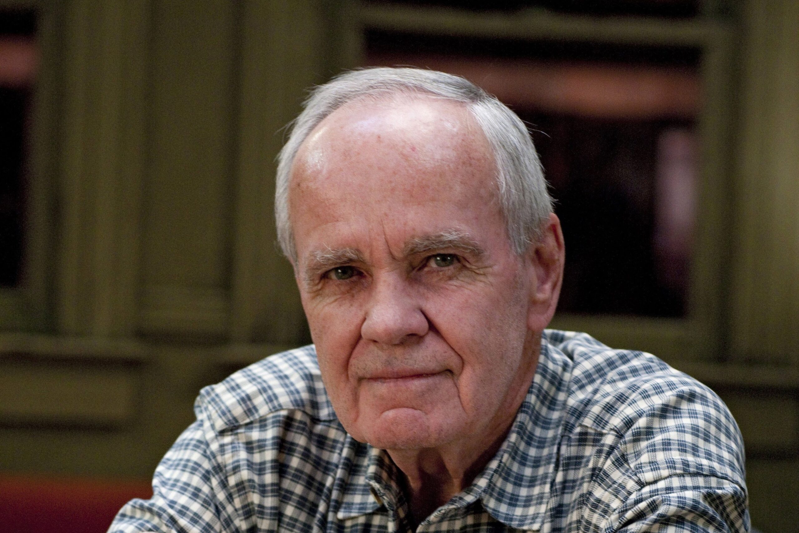 Meghalt Cormac McCarthy, a Nem vénnek való vidék szerzője