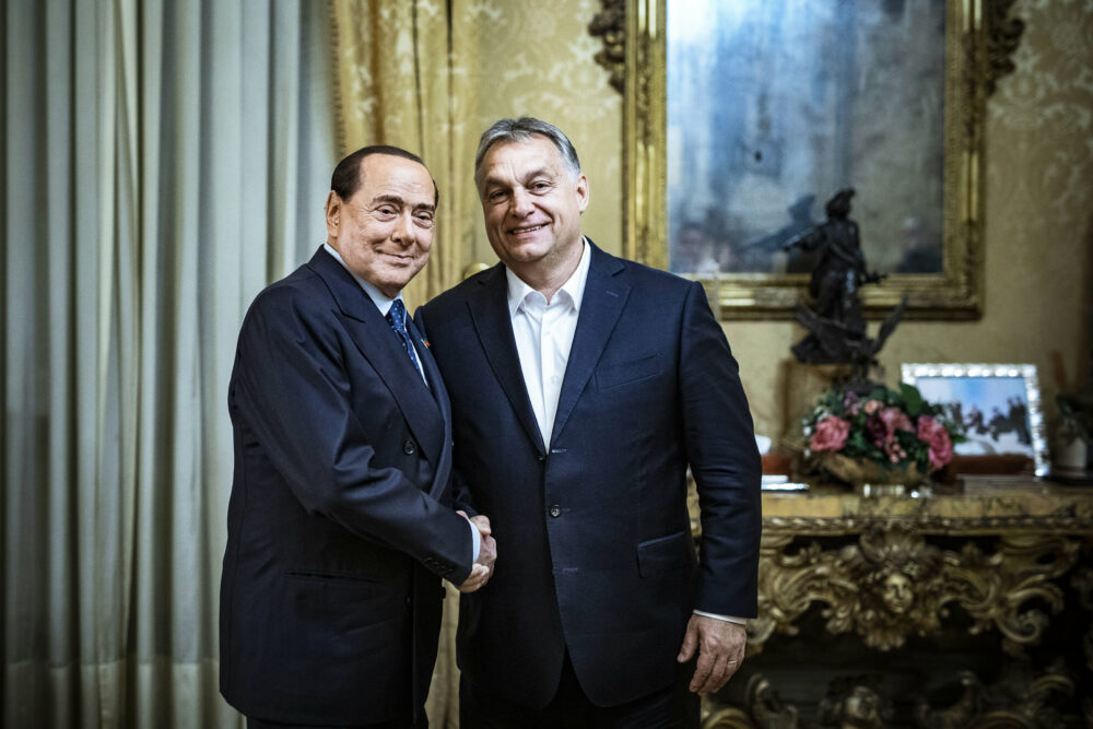 Orbán Viktor Milánóban borozgatott Silvio Berlusconi temetése előtt