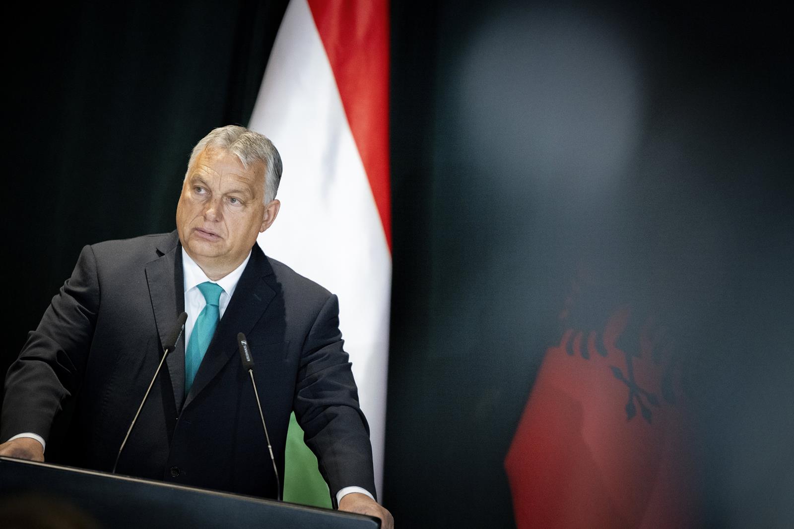 Orbán Viktor: elfogadhatatlan és szégyenteljes, hogy milyen lassan halad az EU-bővítés folyamata