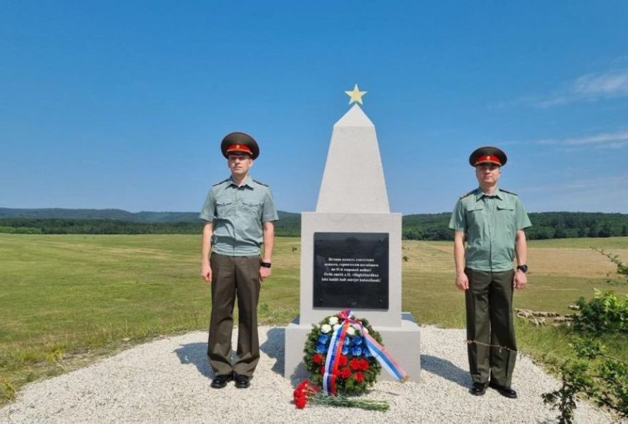 „A hír igaz, de semmi közünk hozzá” – mondta a polgármester, akit a szovjet katonáknak felállított emlékműről kérdezték