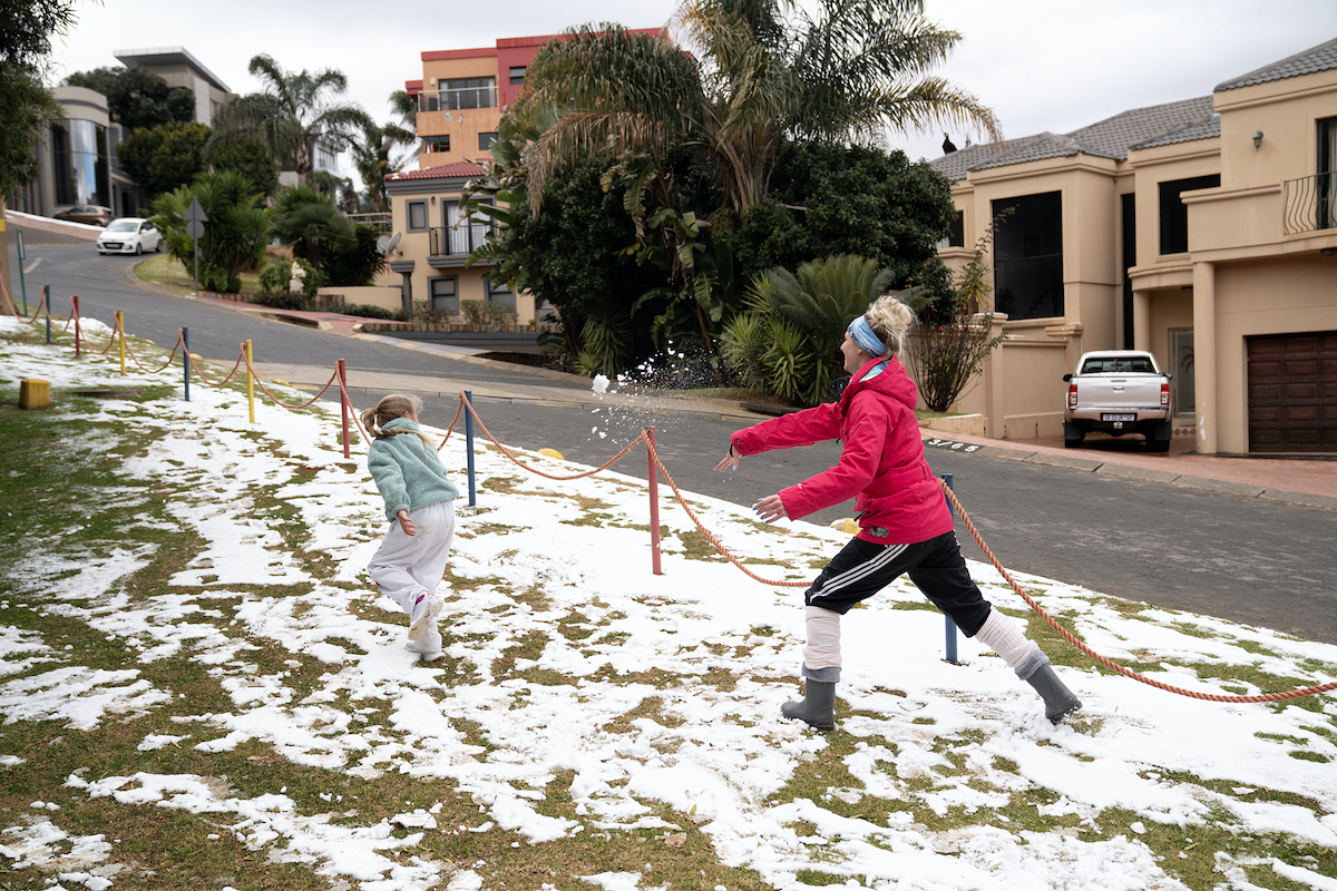 Csoda Johannesburgban: 11 év után először havazott a dél-afrikai városban
